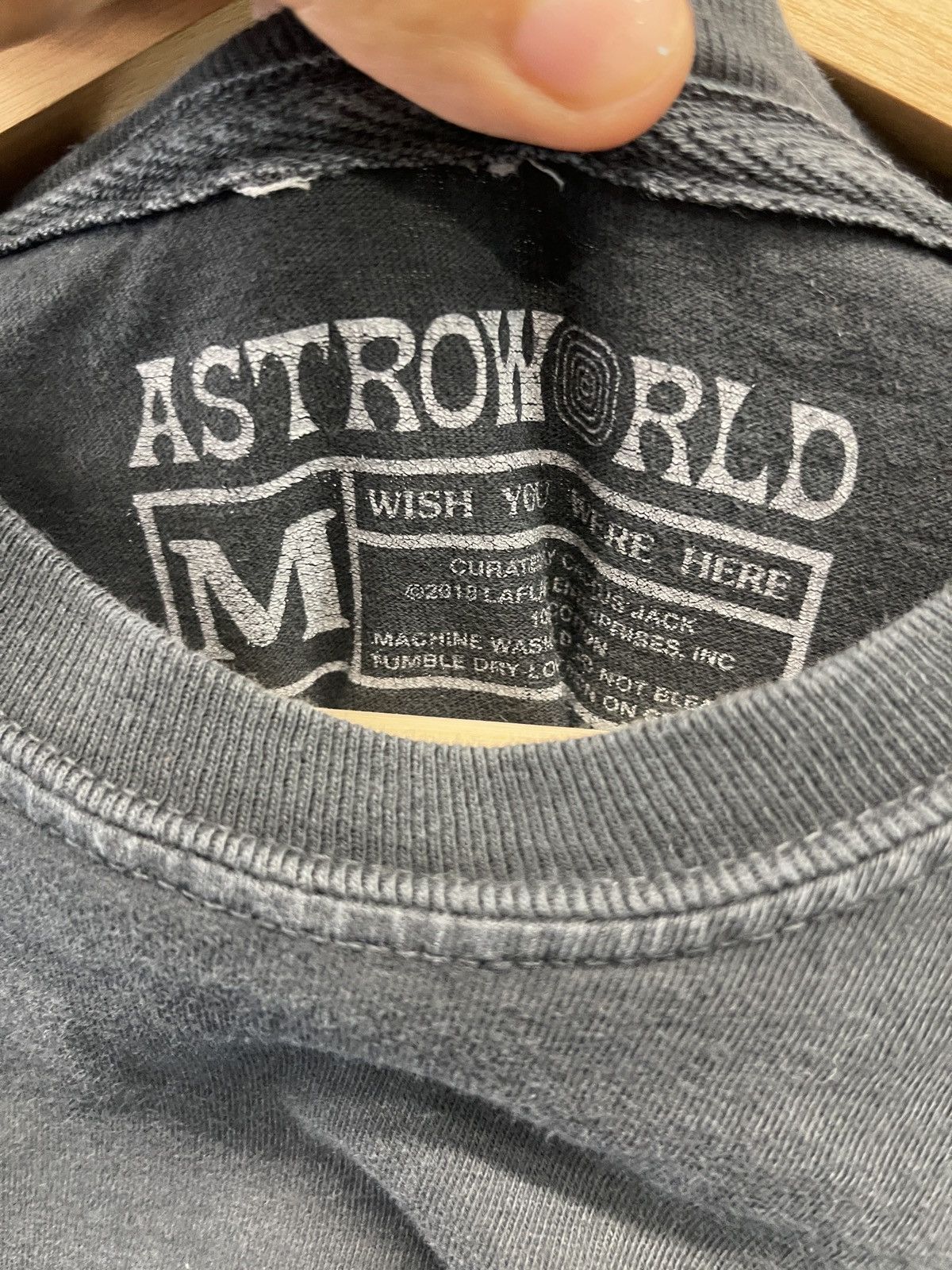 Travis Scott Travis Scott 2018 Astroworld Medium Size US M / EU 48-50 / 2 - 2 Thumbnail
