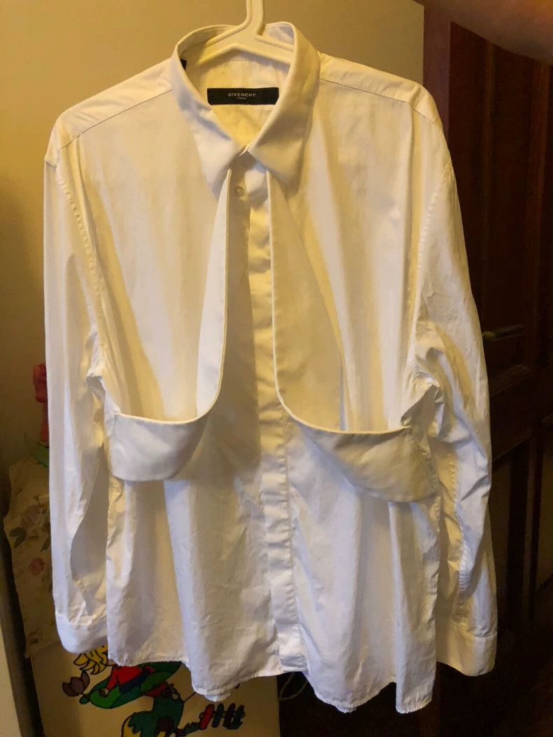 Givenchy Givenchy Size41 Flame short-sleeved T-shirt, OS fit, size X Size US M / EU 48-50 / 2 - 1 Thumbnail