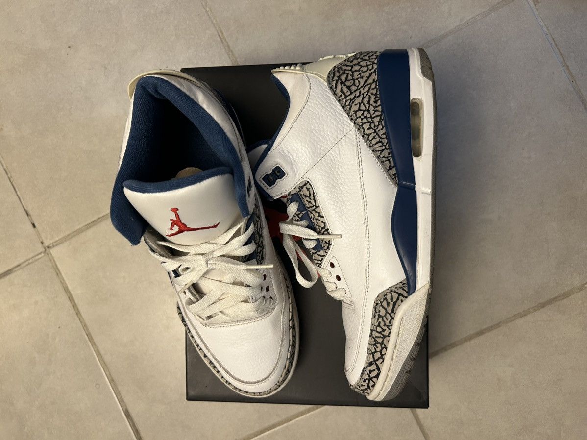 Jordan Brand Jordan 3 Retro True Blue 2011 Size US 10 / EU 43 - 6 Thumbnail