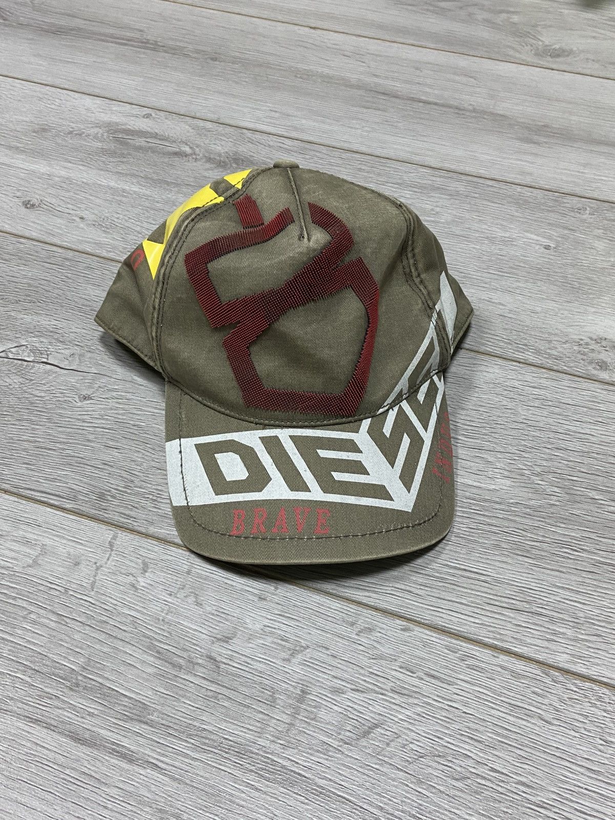 Diesel Diesel vintage avant-garde rare cap over print Size ONE SIZE - 1 Thumbnail