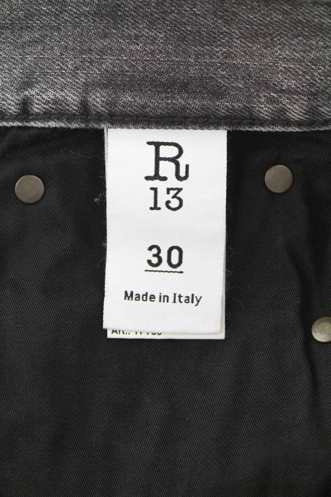 R13 BOYFRIEND 30 Wilson Black Faded Cropped Jeans 86145 Size 30" / US 8 / IT 44 - 10 Thumbnail