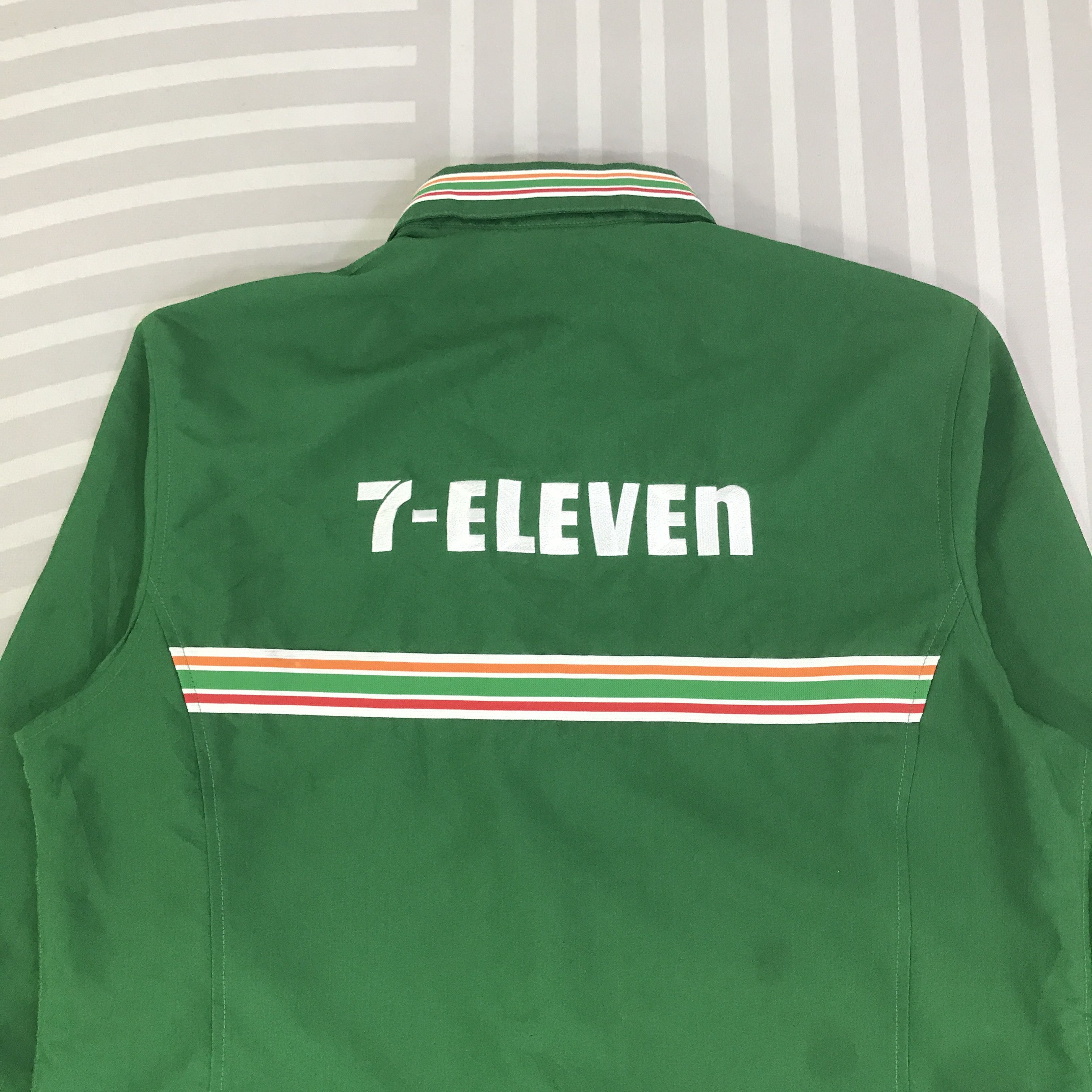 Japanese Brand Vintage 7 Eleven Worker Jacket K132B14 Size US L / EU 52-54 / 3 - 4 Thumbnail