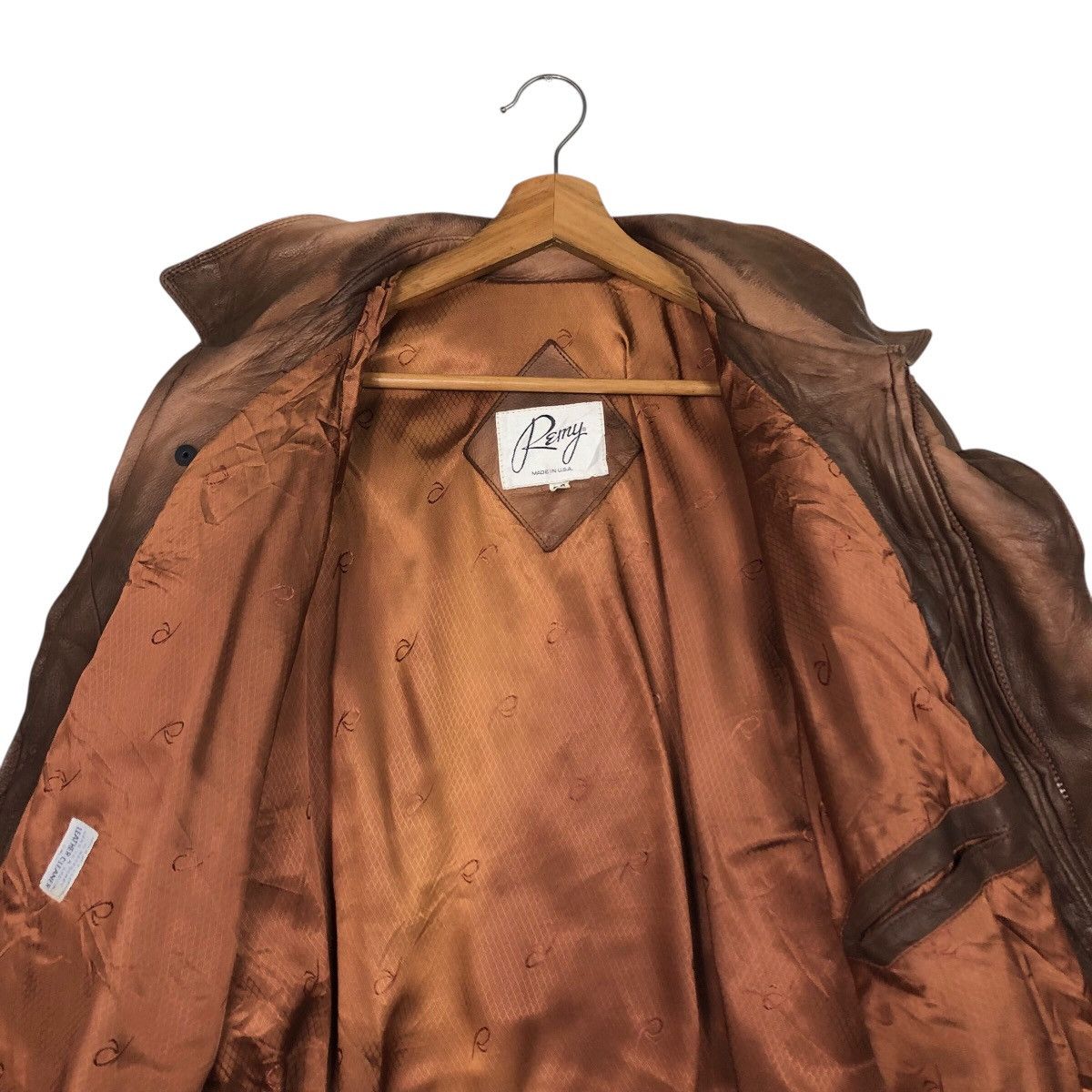 Japanese Brand Vintage Fly Bomber Leather Jacket Remy Blanket Issey Miyake Size US M / EU 48-50 / 2 - 15 Thumbnail