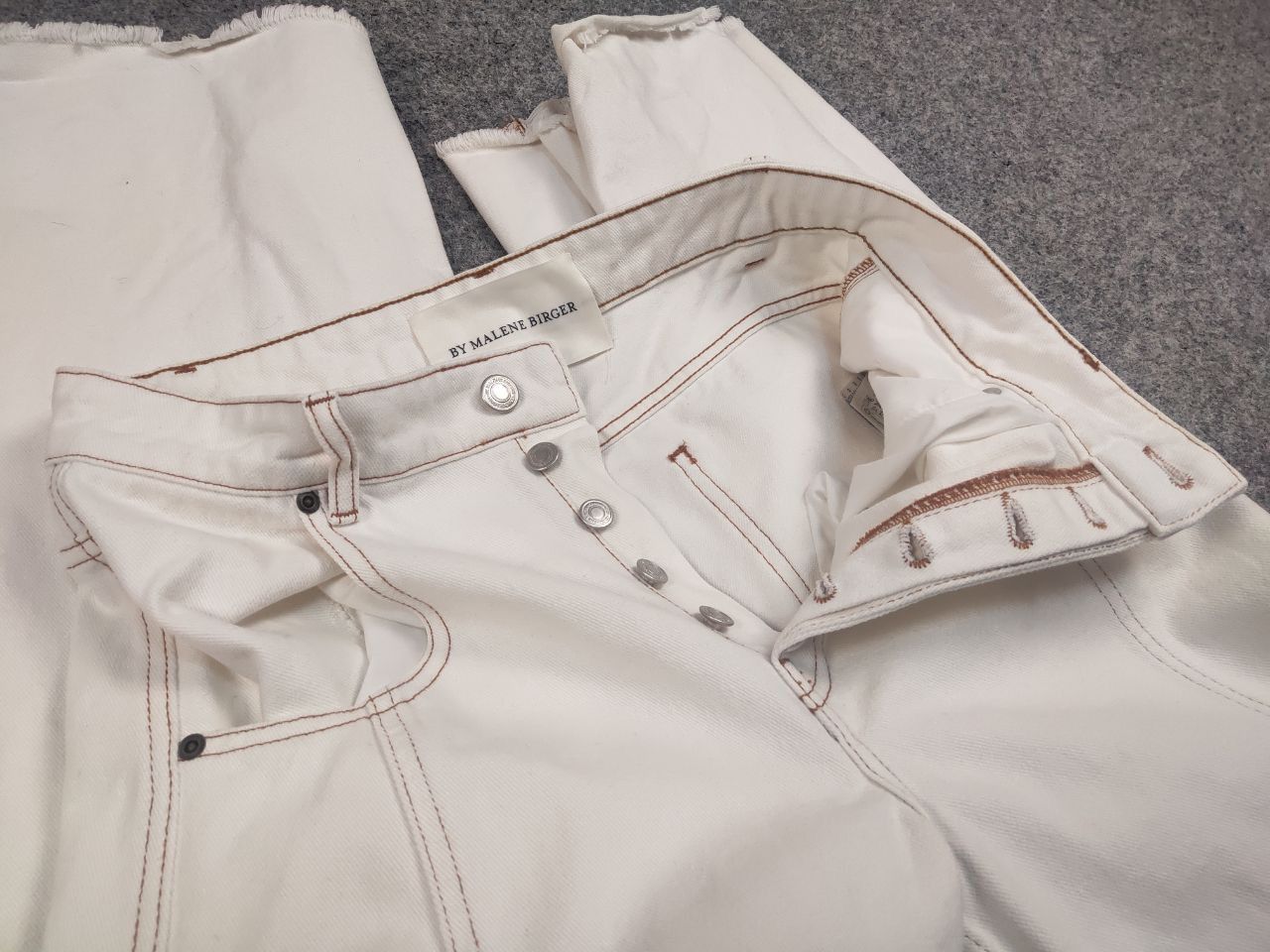 By Malene Birger By Malene Birger Design Wayde White Baggy Wide Leg Jeans Size 28" / US 6 / IT 42 - 16 Thumbnail