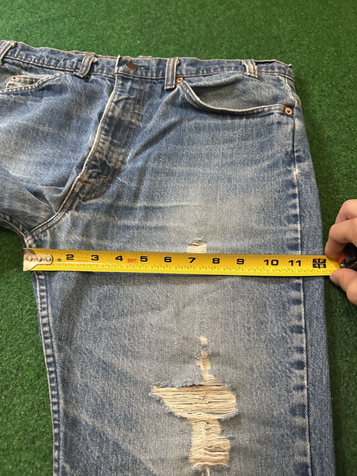 Levi's Vintage Clothing Vintage 70s Levi’s 517 Bootcut Flare Distressed 34x28 Jeans Size US 34 / EU 50 - 9 Thumbnail