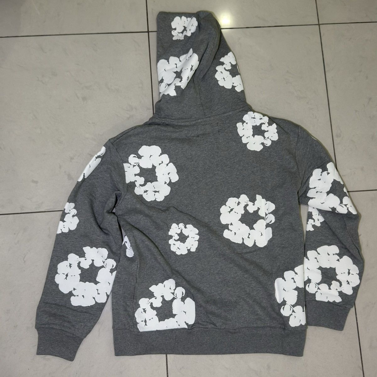 DENIM TEARS Denim Tears The Cotton Wreath Sweatshirt Grey Size US M / EU 48-50 / 2 - 10 Thumbnail