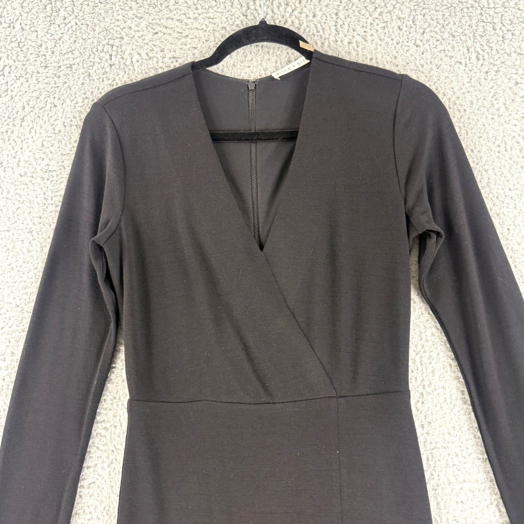 Alice + Olivia Alice + Olivia Sheath Dress Womens 2 Black Long Sleeve V-Neck Wrap Front Slit Size XS / US 0-2 / IT 36-38 - 2 Thumbnail