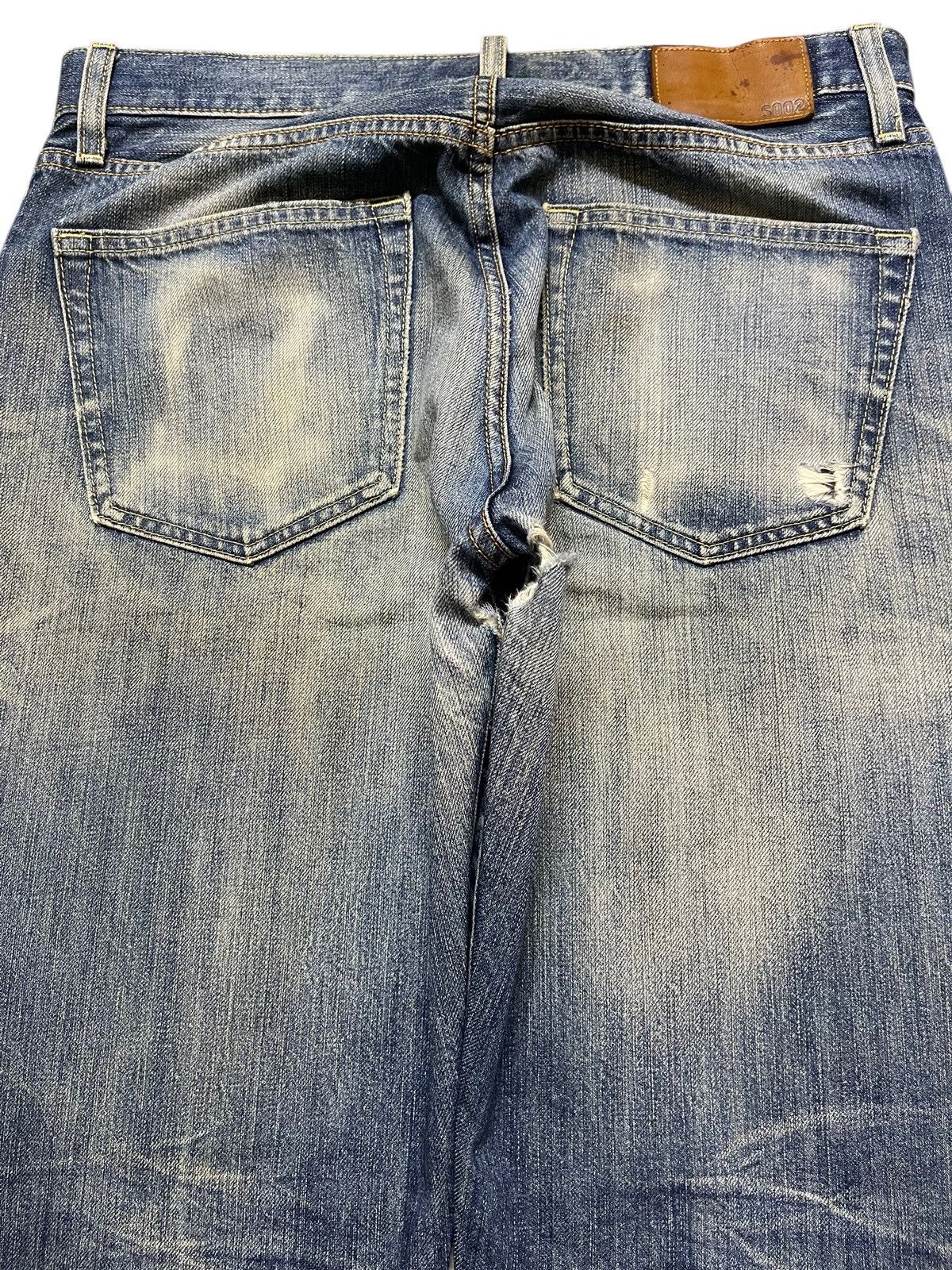 Uniqlo Vintage Japan Uniqlo Mud Wash Whiskers Distress Loose Jeans Size US 32 / EU 48 - 5 Thumbnail