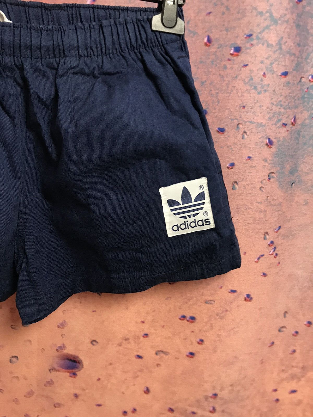 Adidas Vintage Adidas streetwear shorts Size US 30 / EU 46 - 2 Thumbnail