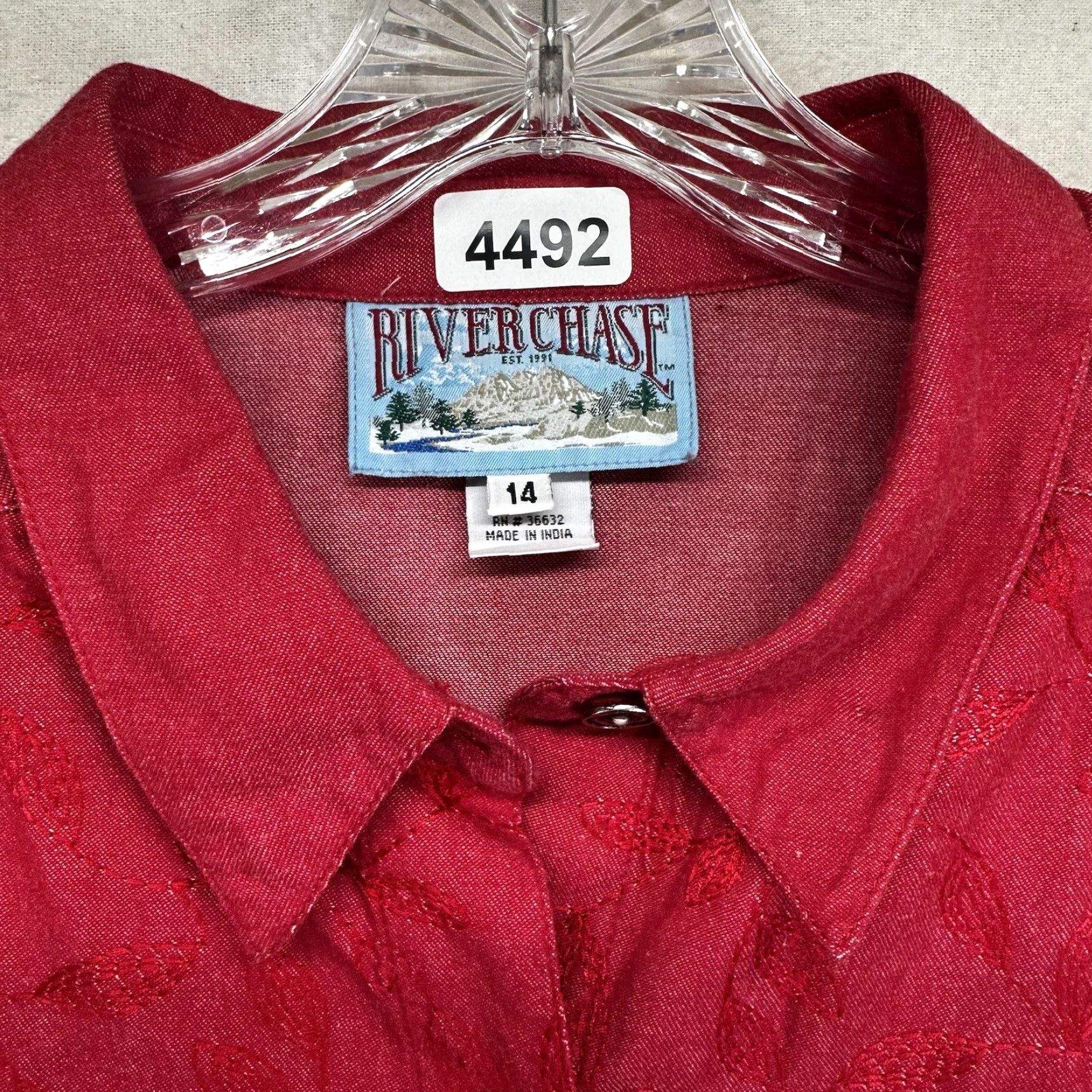 Vintage VINTAGE River Chase Women's Denim Shirt Long Sleeve Floral Pattern Collared Button-Up Western Cowgirl Size 14 Size XL / US 12-14 / IT 48-50 - 7 Thumbnail