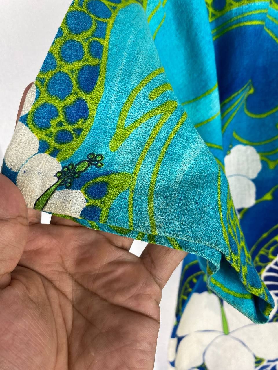 Vintage vintage 60s/70s hawaiian shirt very nice design Size US L / EU 52-54 / 3 - 6 Thumbnail