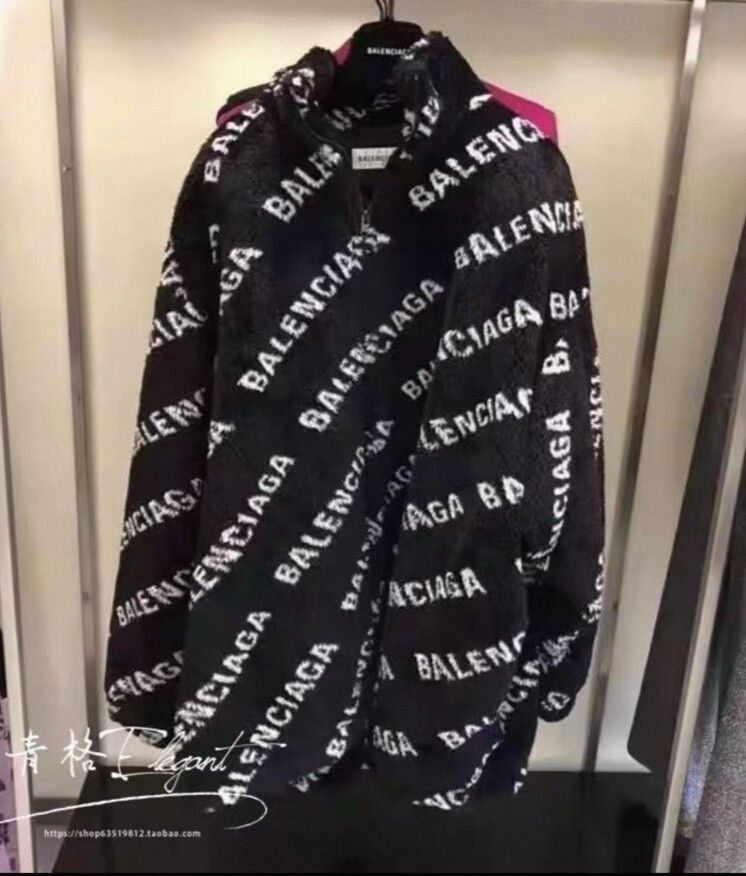 Balenciaga balenciaga logo high-neck faux fur coat Size US M / EU 48-50 / 2 - 1 Thumbnail