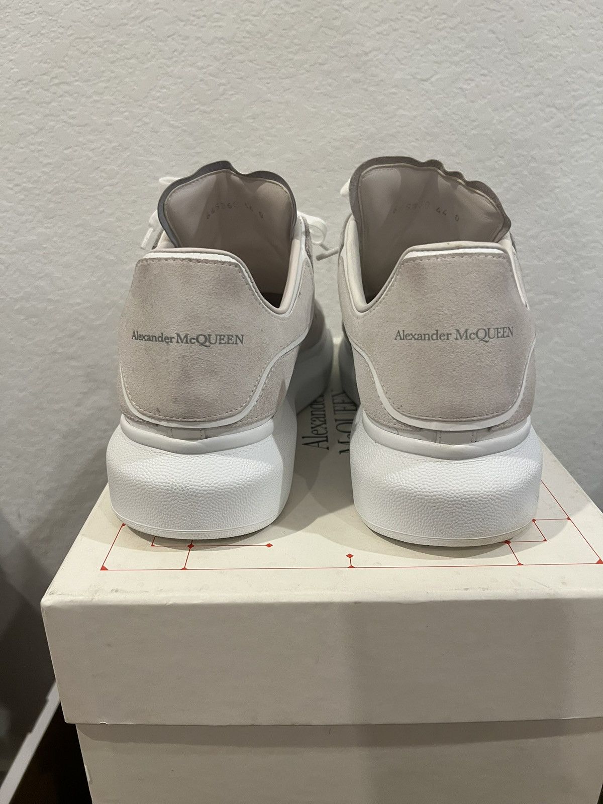 Alexander McQueen Akexander Mcqueen Oversized Gray Suede Sneakers Size US 11 / EU 44 - 4 Thumbnail
