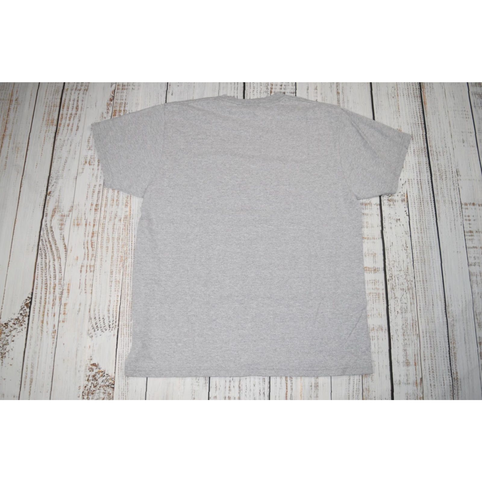 Disney VINTAGE Disney Pirates of the Caribbean Dead Man's Chest T-Shirt Men XL Gray Movie Logo Shirt Size US XL / EU 56 / 4 - 6 Thumbnail