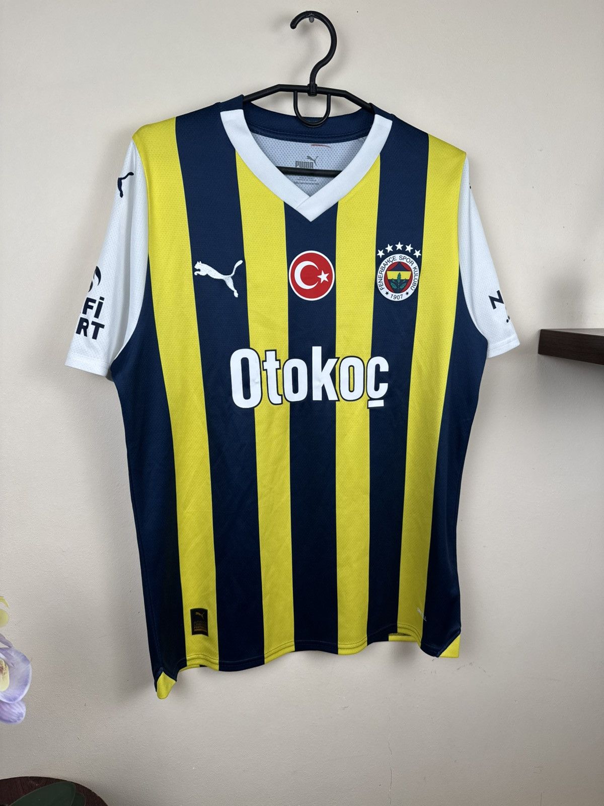 Puma Fenerbahce 2023 2024 Jersey Puma Home Kit Football Soccer M Size US M / EU 48-50 / 2 - 6 Thumbnail