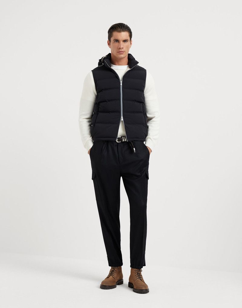 Brunello Cucinelli o1w1db10326 Wr Padded Vest in Black Size US L / EU 52-54 / 3 - 2 Thumbnail