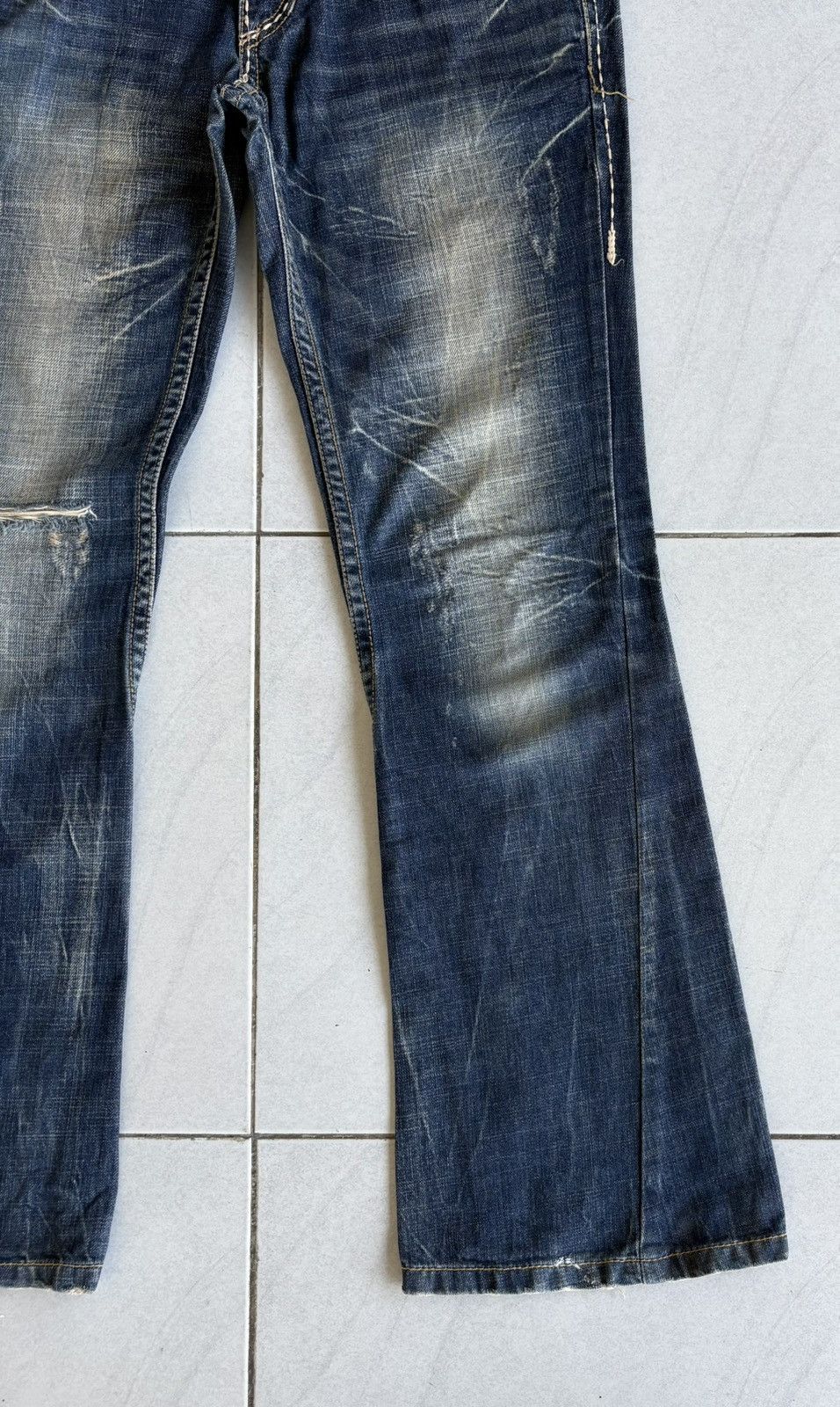 Other Korean Lolita Flared Jeans Streetwear Distressed Denim Size US 33 - 8 Thumbnail
