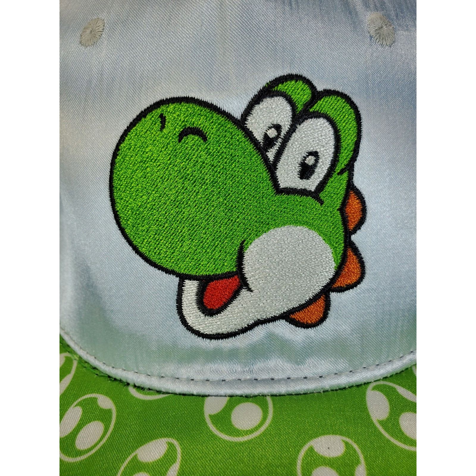 Nintendo Super Mario Yoshi SnapBack Shiny Silver Hat Cap Snapback Size ONE SIZE - 4 Thumbnail