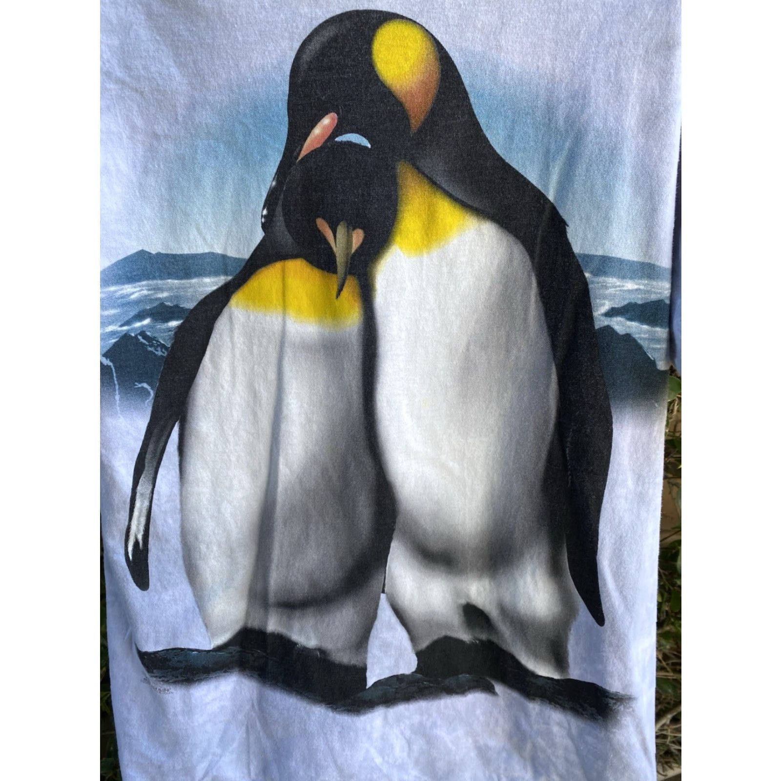 The Mountain VINTAGE The Mountain T-Shirt Penguin Penguins 2002 Nature Tee Size XL Gray Cotton Men Short Sleeve Graphic Print Shirt XL Mens Size US XL / EU 56 / 4 - 5 Thumbnail
