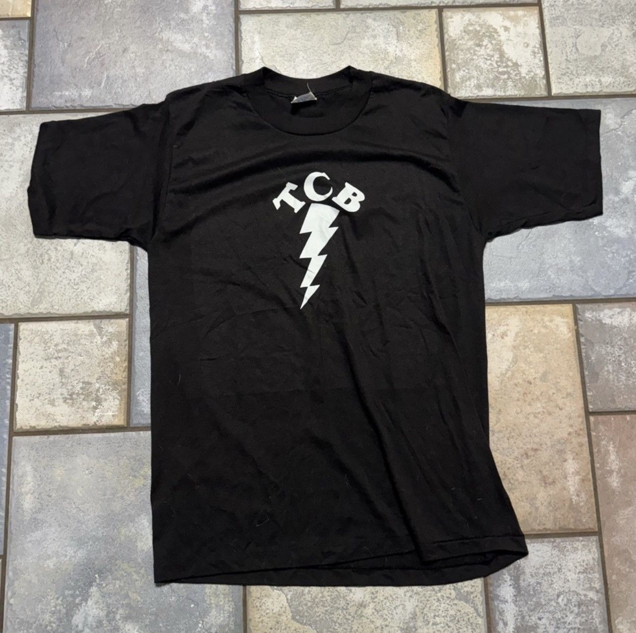 Vintage Vintage Elvis Presley TCB Shirt Single Stitch Size Large Size US L / EU 52-54 / 3 - 2 Thumbnail