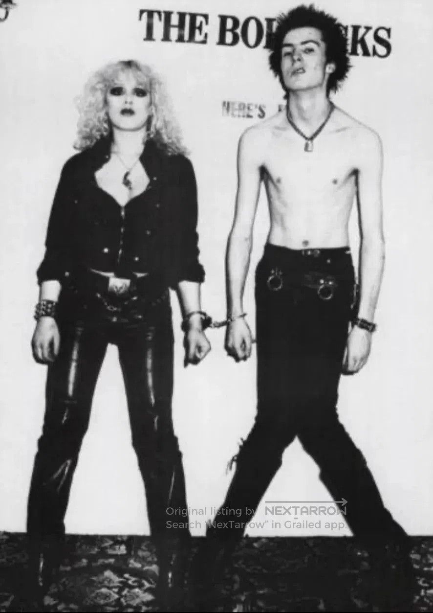 Vintage Sex Pistols Sid & Nancy Vintage 00s Tee. Size US M / EU 48-50 / 2 - 4 Thumbnail
