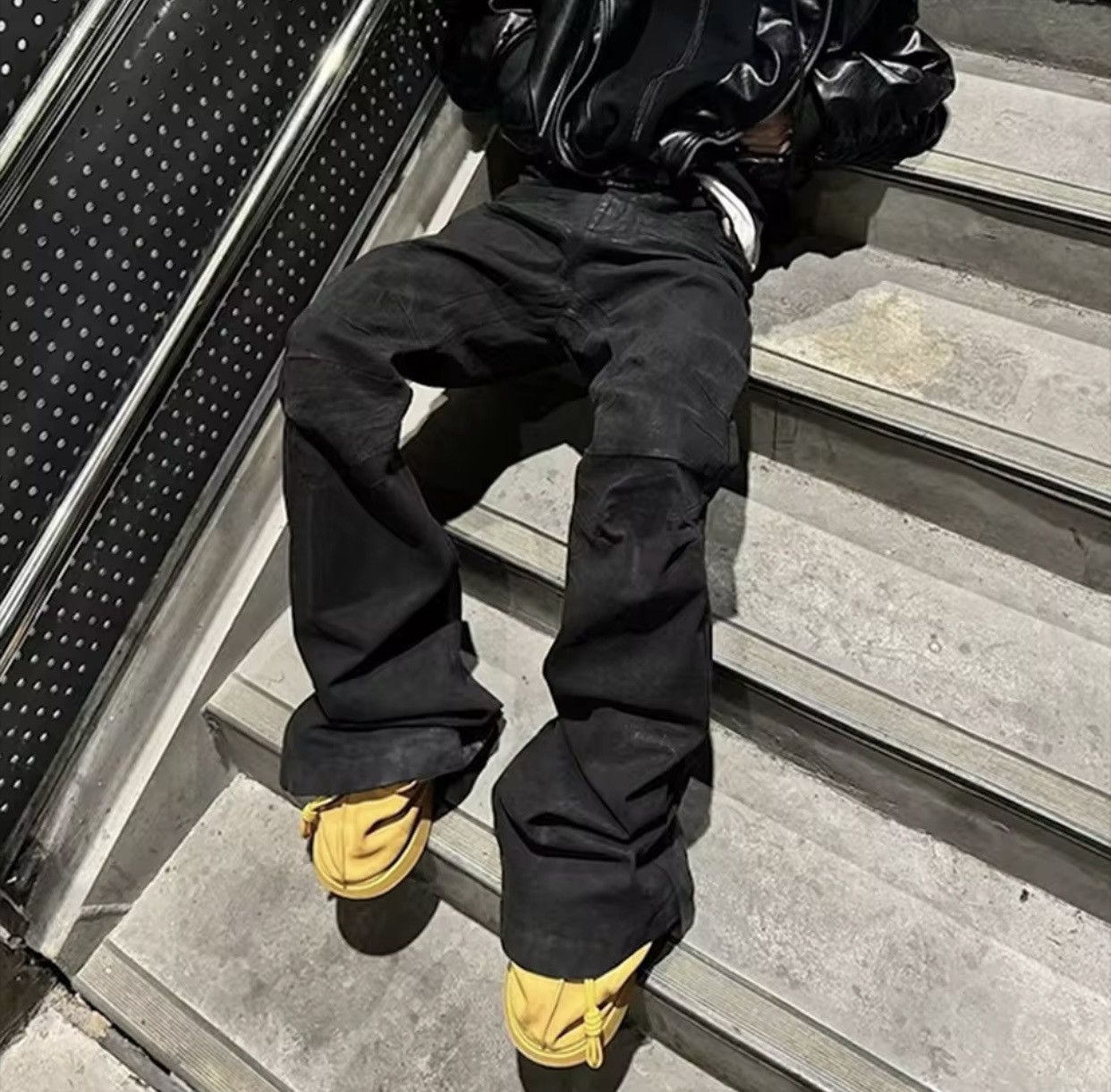 Denime × Japanese Brand Streetwear Black Glue Coated Boot Cut Size US 33 - 2 Thumbnail