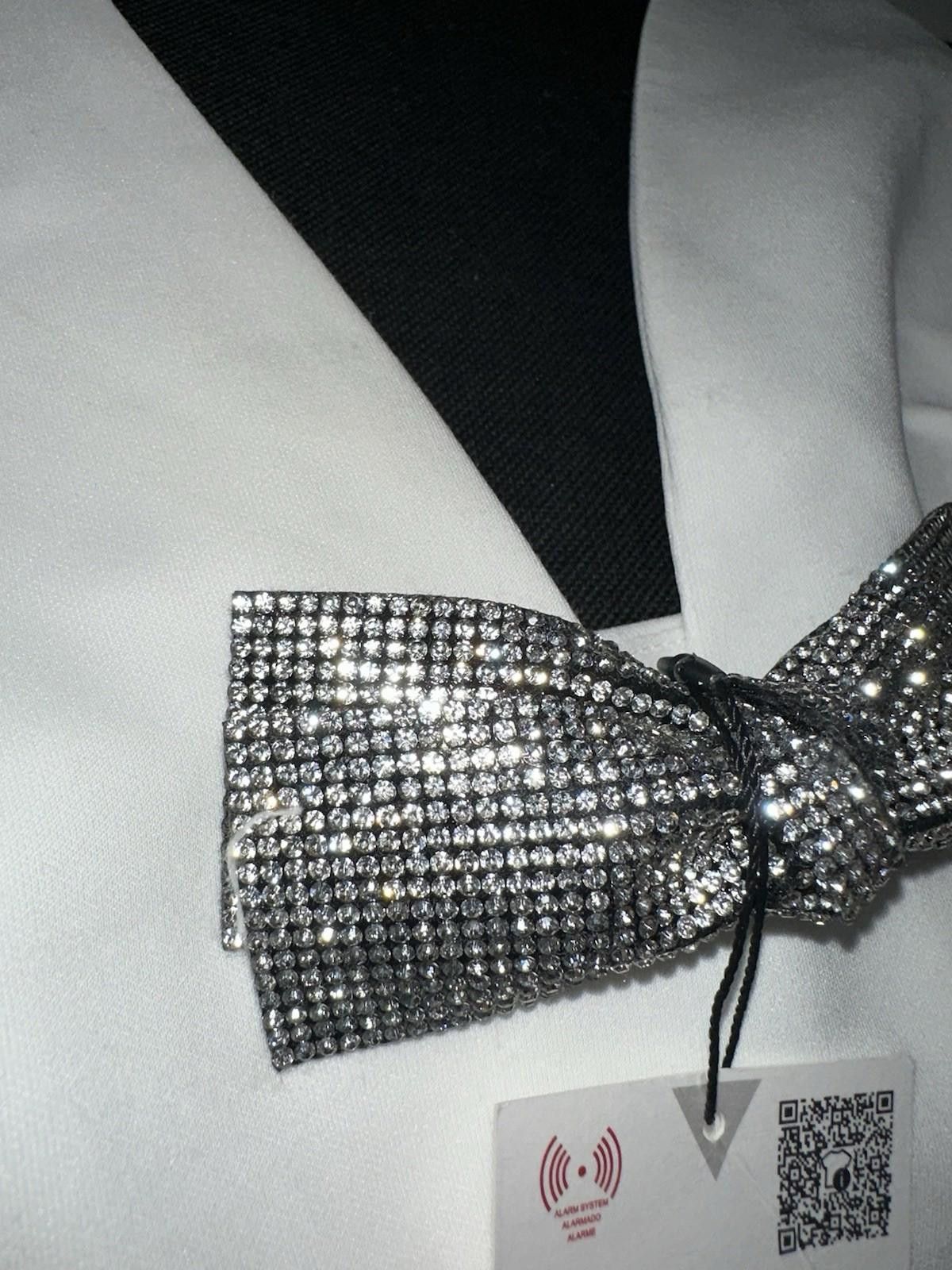 Zara ZARA White Vest with Bow Rhinestone Size S / US 4 / IT 40 - 2 Thumbnail