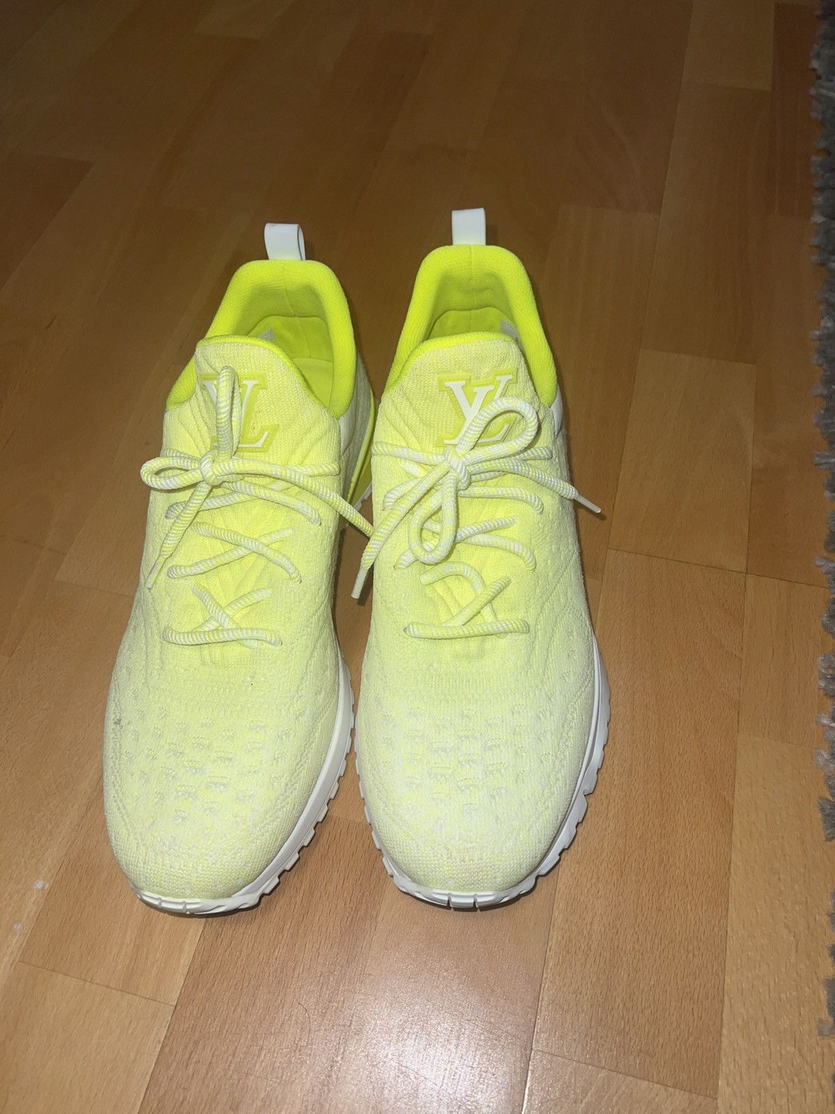 LV low sneakers