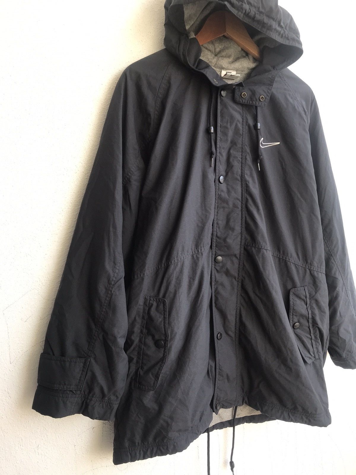 Nike × Vintage Vintage 90s Nike big logo hooded jacket Size US M / EU 48-50 / 2 - 3 Thumbnail