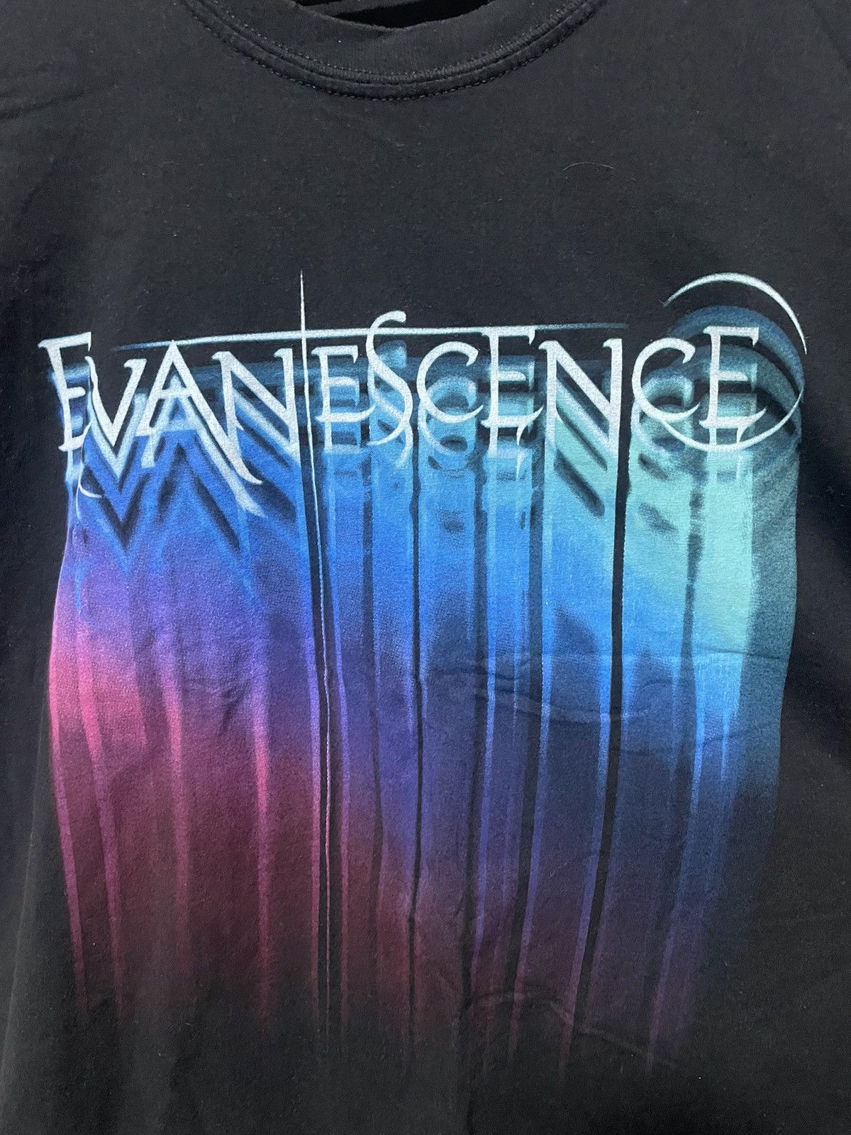 Band Tees Vintage Evanescence 2017 Europe Tour Tee Band T-Shirt Size US XXL / EU 58 / 5 - 4 Thumbnail