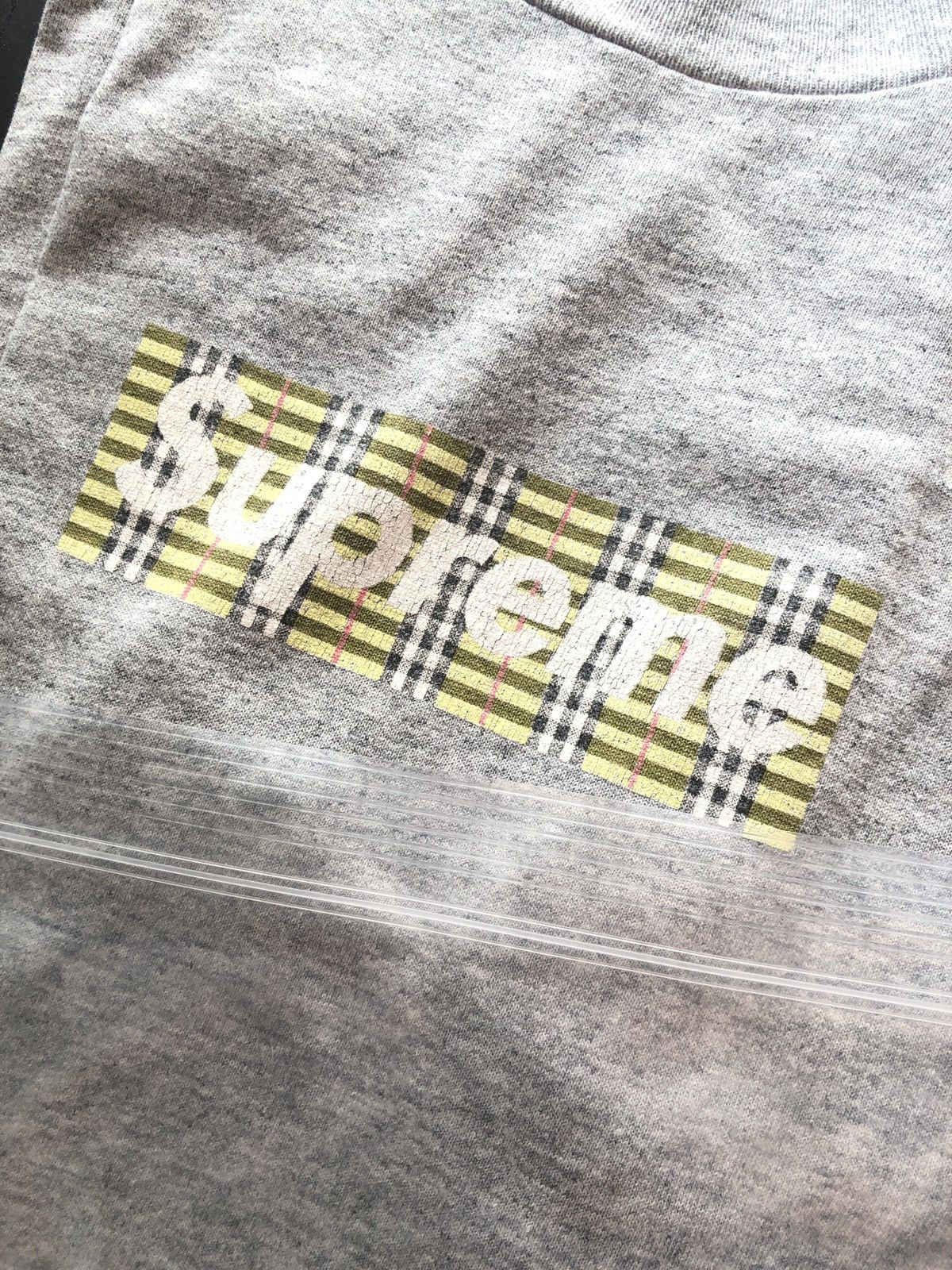 Supreme Supreme Burberry Unofficial Box Logo 1997 Size US L / EU 52-54 / 3 - 2 Thumbnail