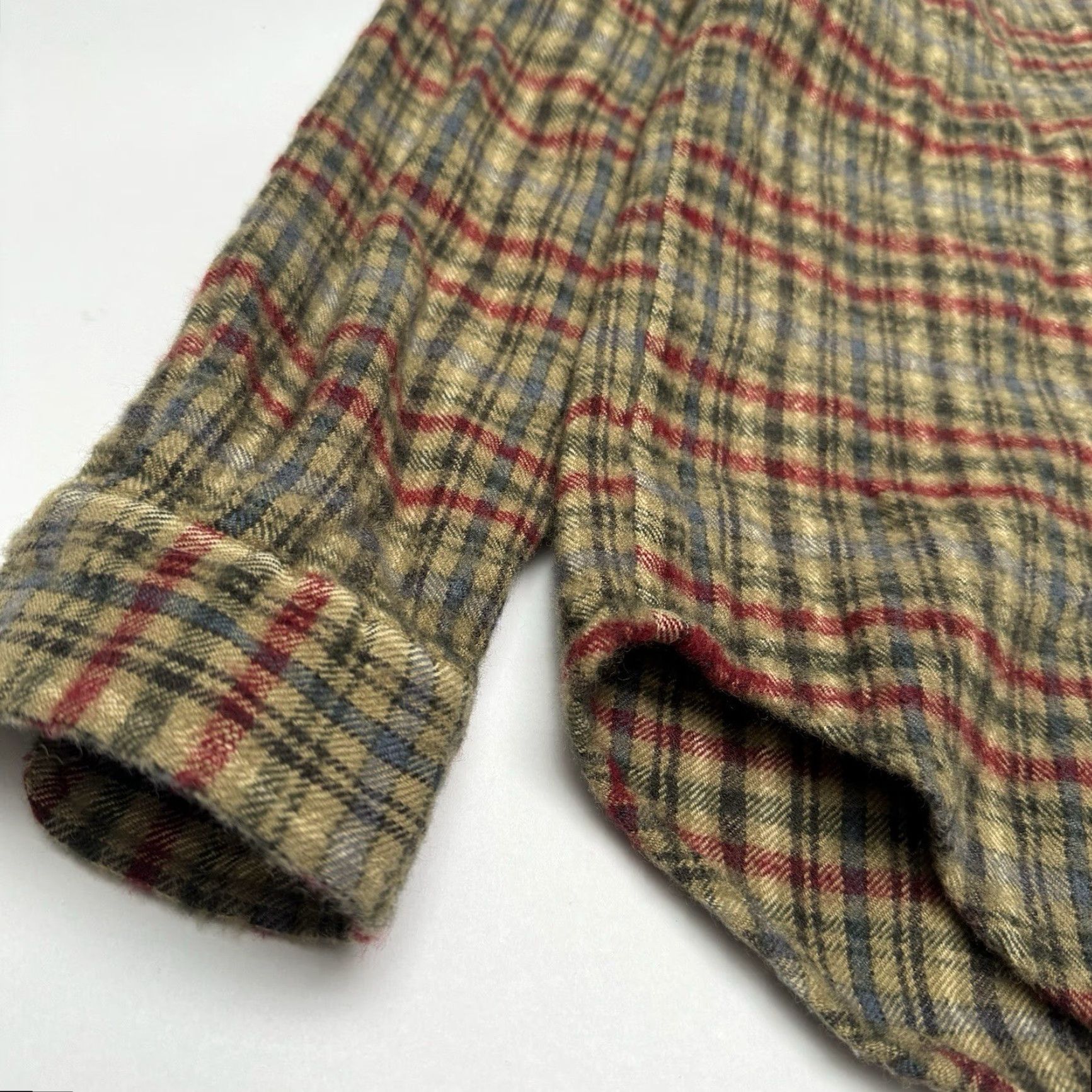 Tommy Hilfiger VINTAGE Tommy Hilfiger Men’s Medium Brown Plaid Wool Flannel Button-Up Shirt 90s Mens M Brown Classic Wool Flannel Shirt Size US M / EU 48-50 / 2 - 3 Thumbnail