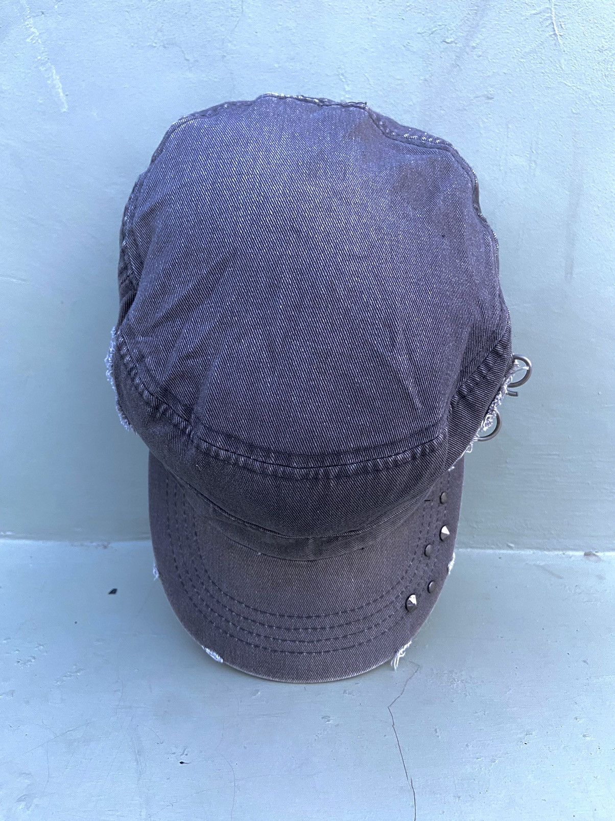 If Six Was Nine 2000s ditsetressed button studded patrol hat Size ONE SIZE - 5 Thumbnail