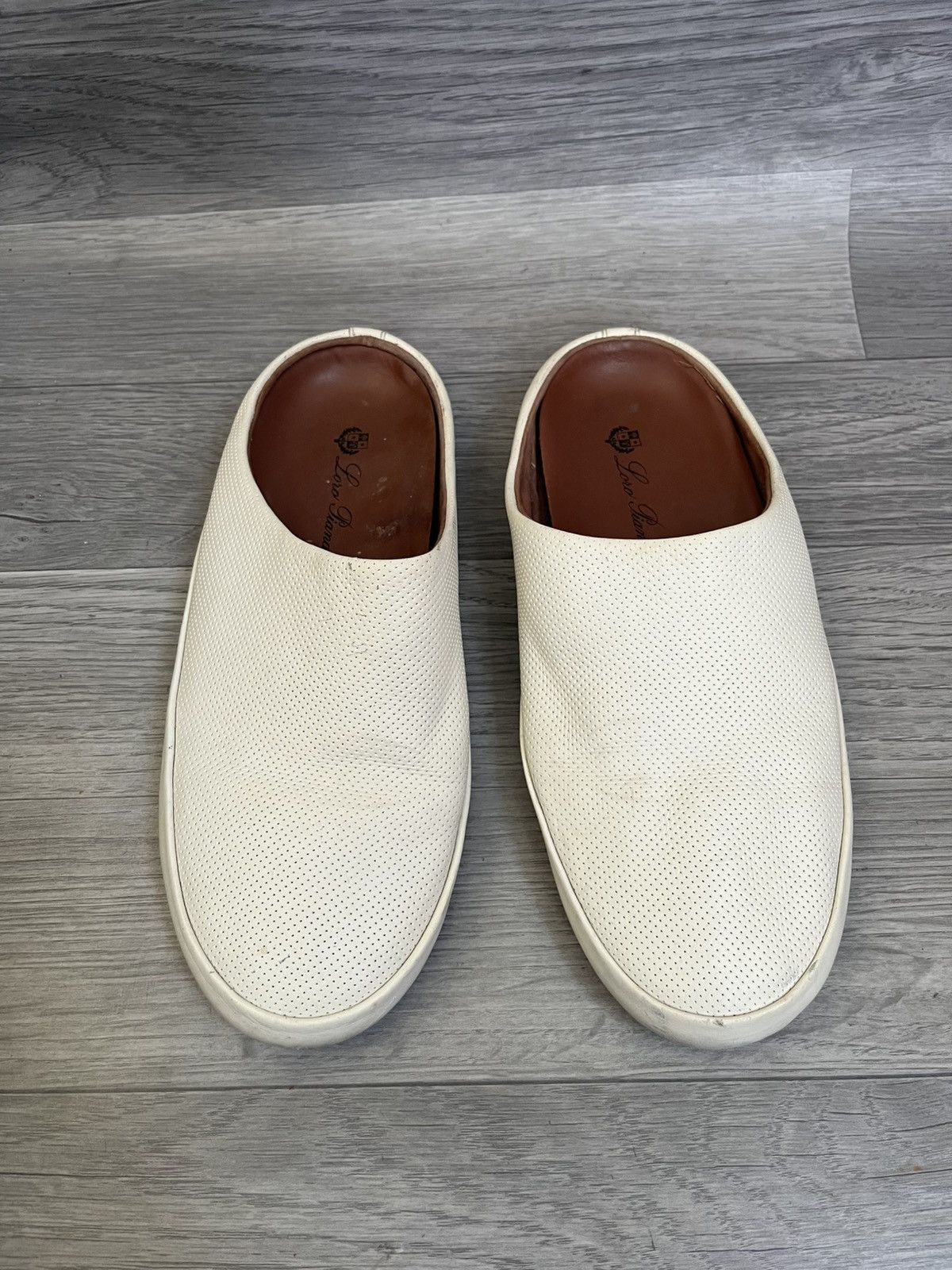 Loro Piana Loro piana slide Size US 8 / EU 41 - 2 Thumbnail