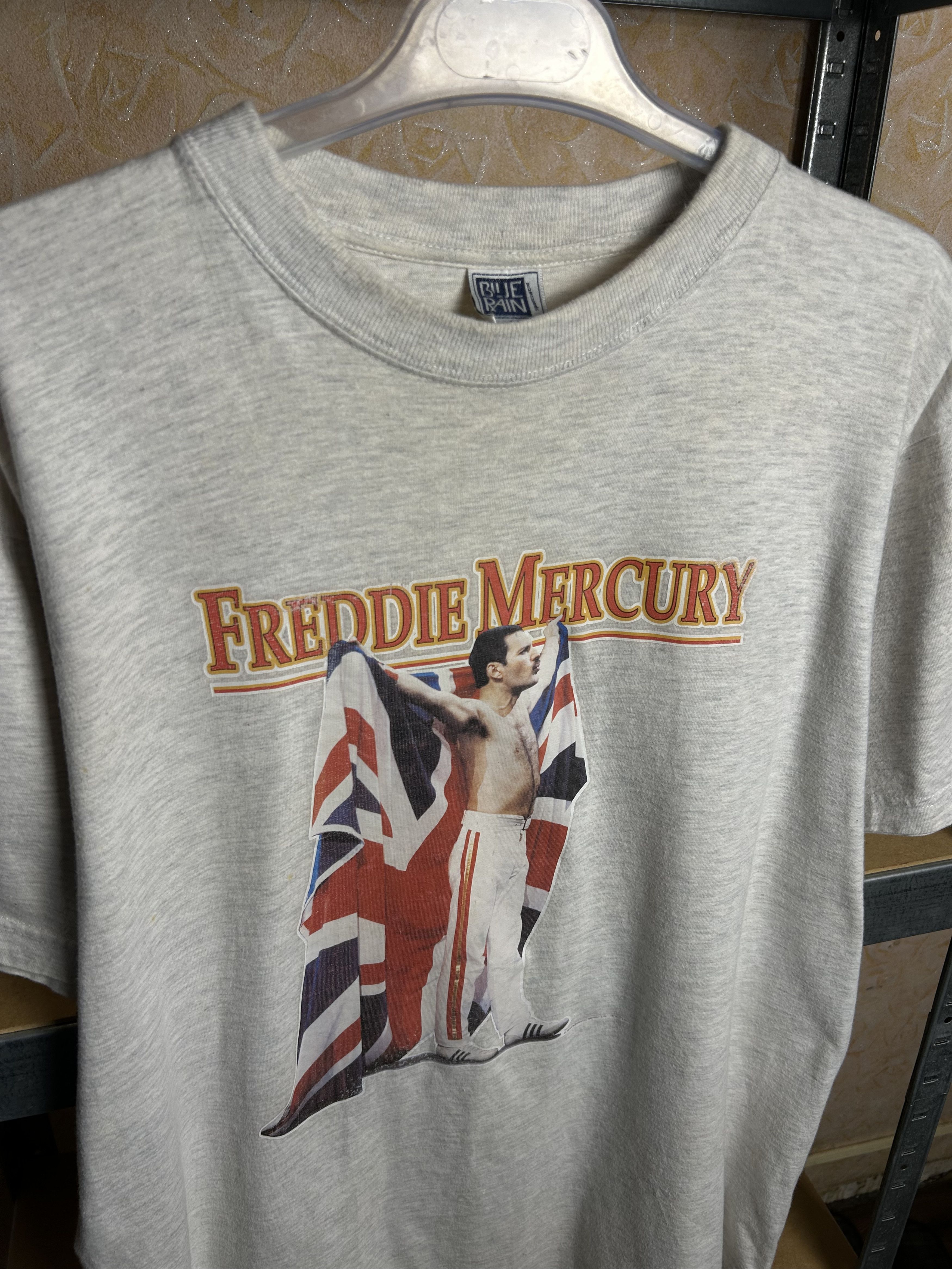Band Tees Vintage 1992 Freddie Mercury Queen Rock Band T-shirt Size US M / EU 48-50 / 2 - 3 Thumbnail