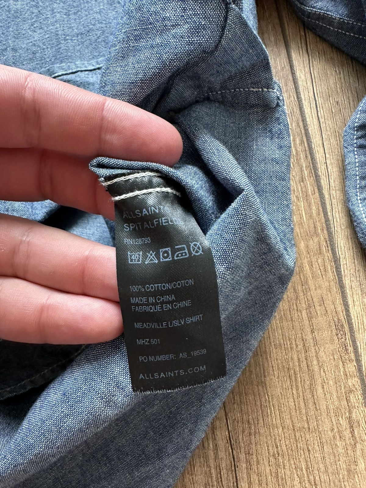 Allsaints × Vintage Shirts long sleeve allsaints Spitalfields size M Size US M / EU 48-50 / 2 - 5 Thumbnail