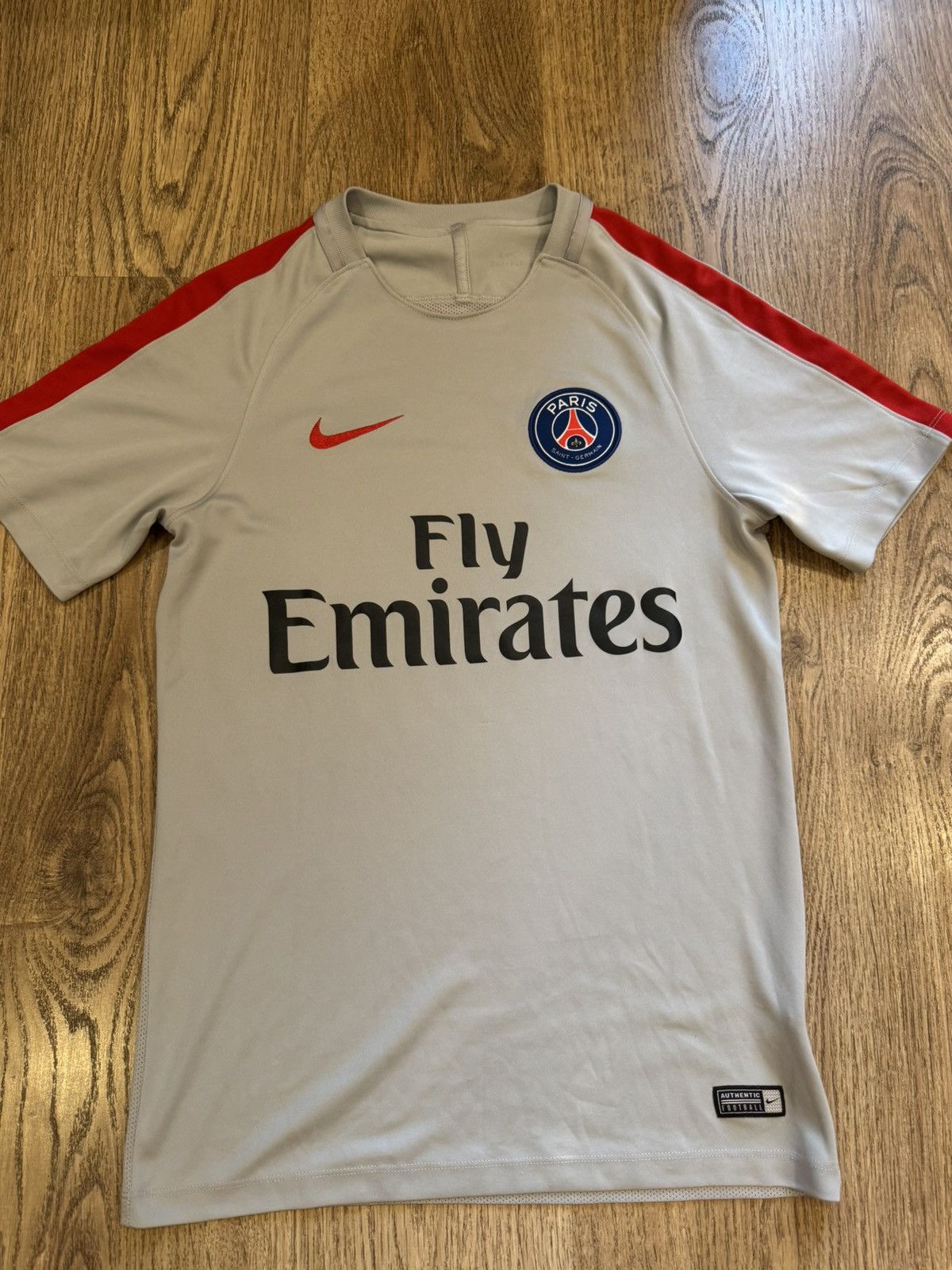 Nike PARIS SAINT-GARMAIN 2015-2016 STRIKE NIKE JERSEY SIZE M Size US S / EU 44-46 / 1 - 1 Thumbnail