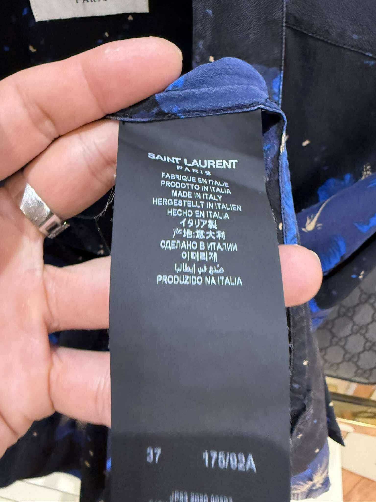 Saint Laurent Paris SAINT LAURENT SHORT SLEEVE FLOWERS PRINTED SHIRT - IT37 Size US S / EU 44-46 / 1 - 4 Thumbnail