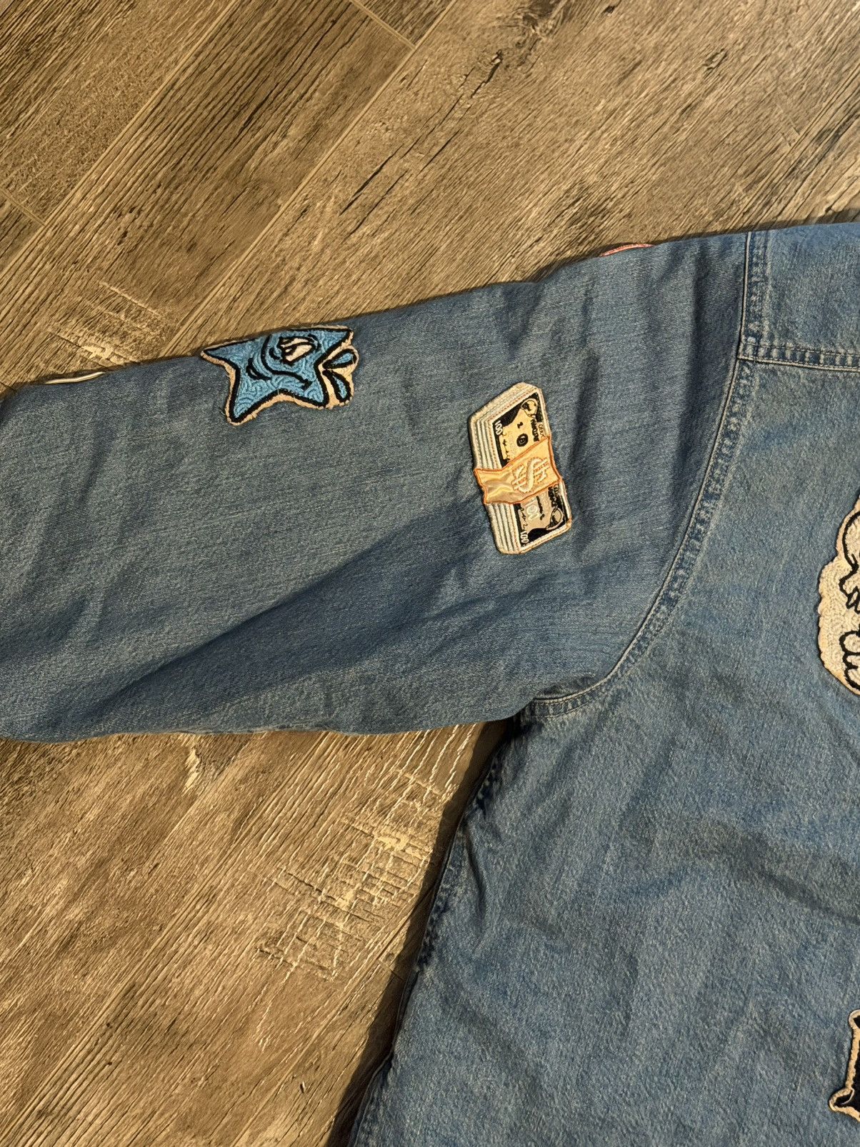 Supreme Supreme Patches Hooded Zip Up Shirt Denim Large‼️Brand New‼️ Size US L / EU 52-54 / 3 - 9 Thumbnail