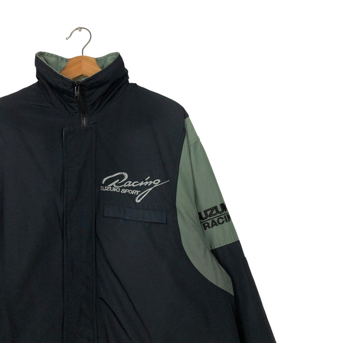 Japanese Brand 🔥VINTAGE ZIPPER LIGHT JACKET SUZUKI SPORT RACING BIG LOGO Size US L / EU 52-54 / 3 - 8 Thumbnail