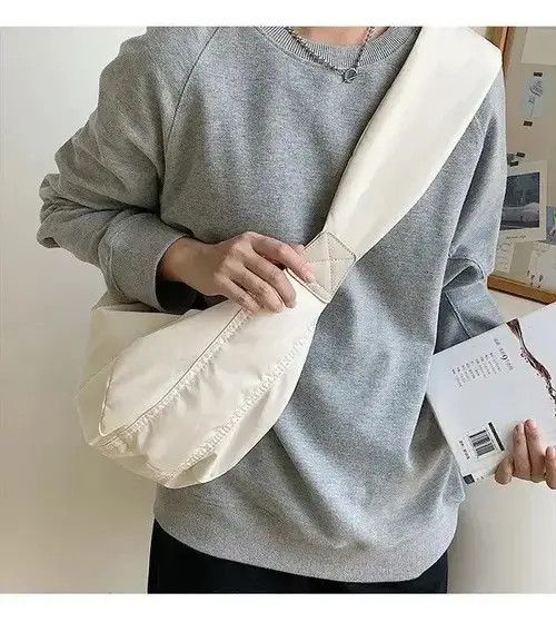 Unisex Fashion Crossbody Dumpling Bag in Black, Men's