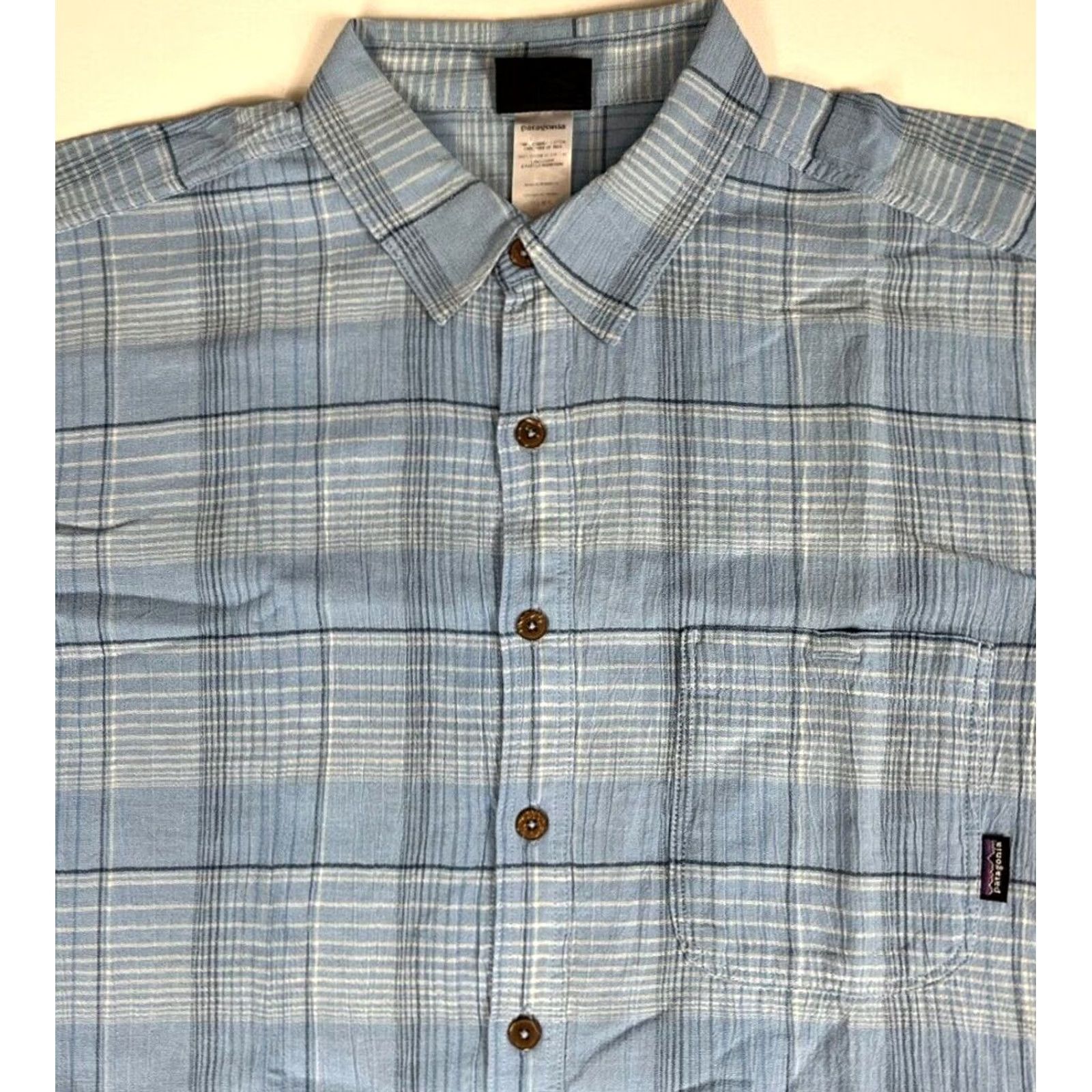 Patagonia Patagonia Plaid Short Sleeve Button-Up Shirt L Blue Mens Size US L / EU 52-54 / 3 - 4 Thumbnail