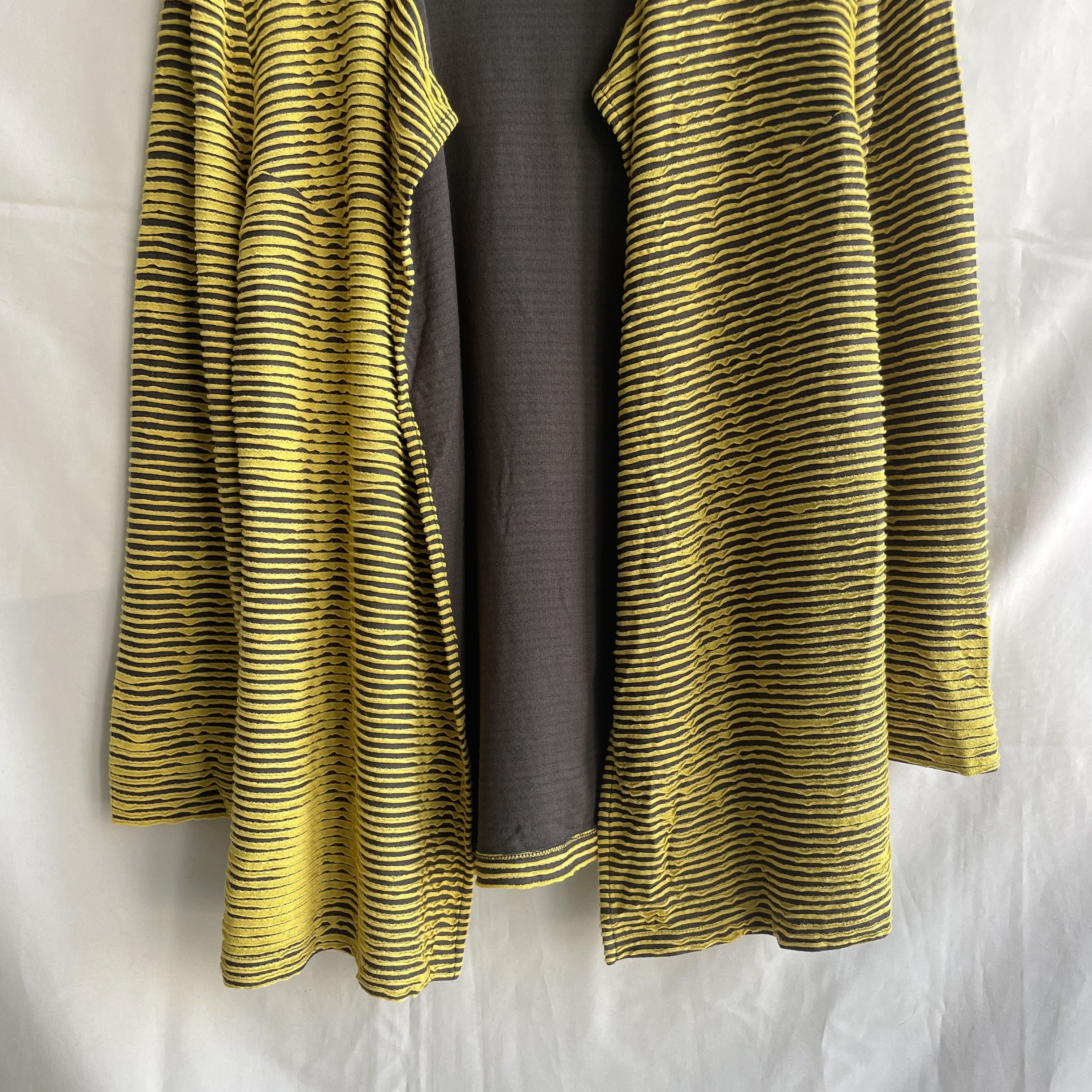 Annikki Karvinen Annikki Karvinen Textured Raised Stripe Fuzzy Open Cardigan Size M / US 6-8 / IT 42-44 - 5 Thumbnail