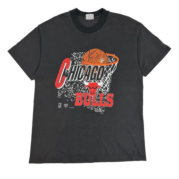 VINTAGE CHICAGO BULLS T-SHIRT