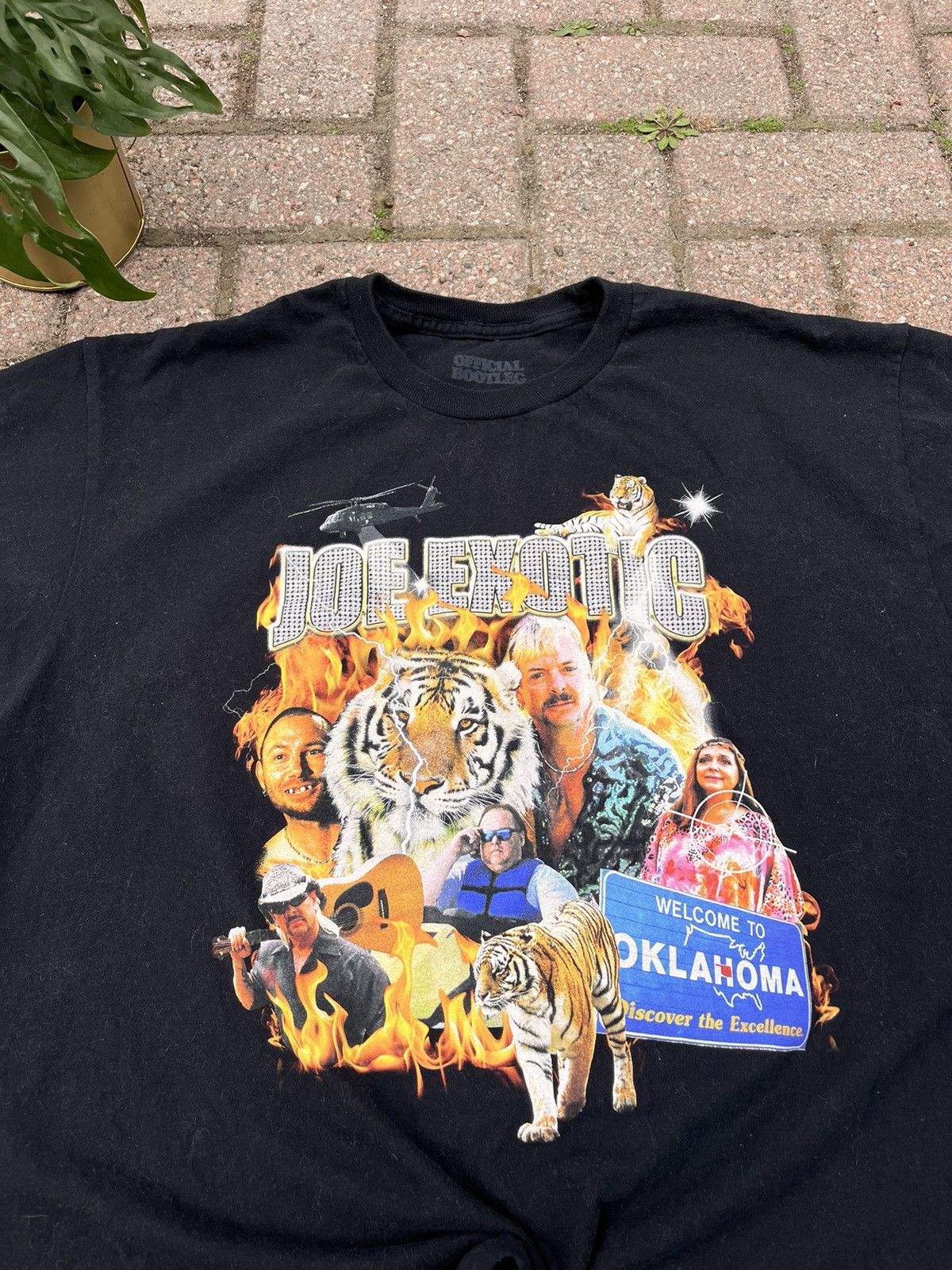 Vintage Joe exotic y2k crazy t-shirt Size US XL / EU 56 / 4 - 3 Thumbnail