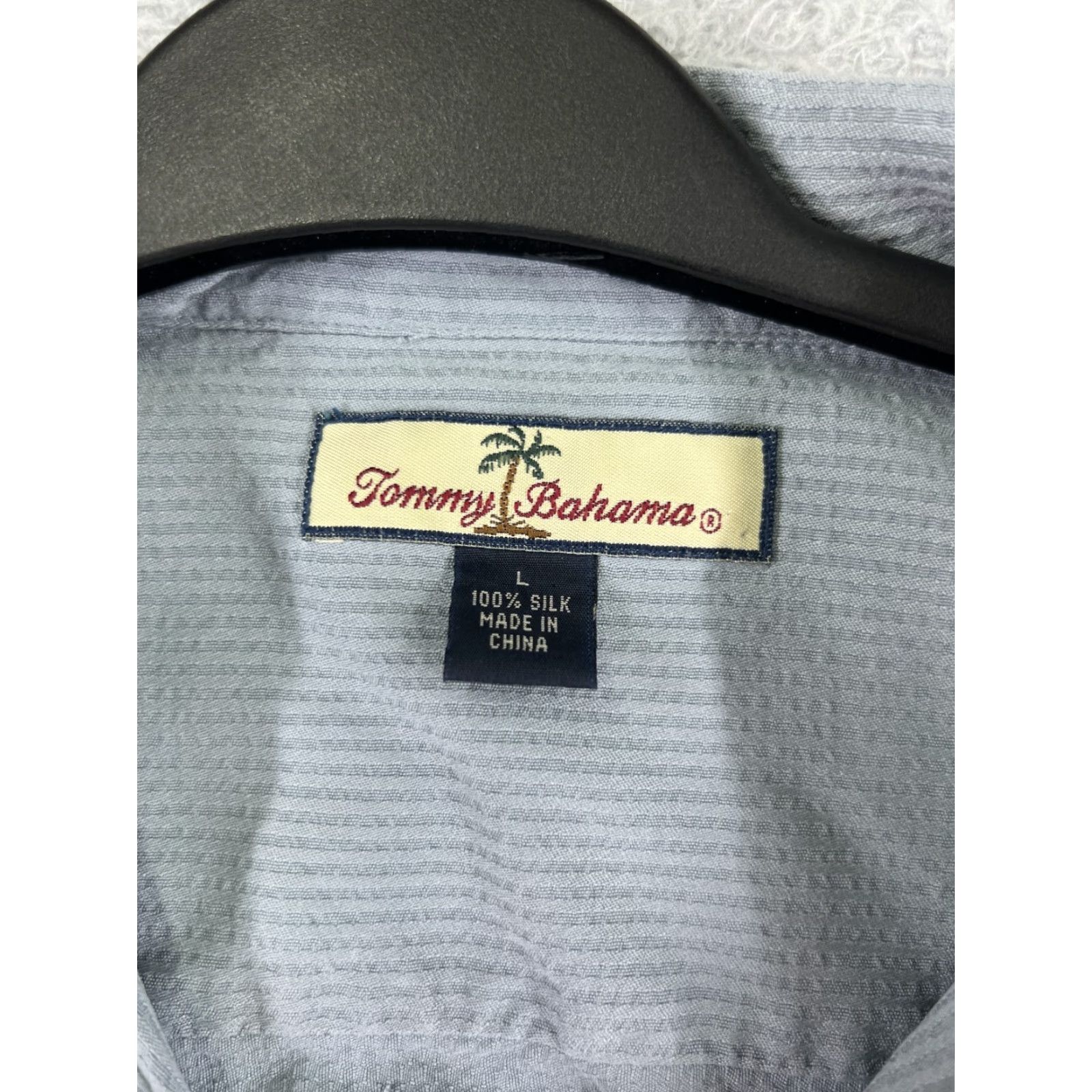 Tommy Bahama Tommy Bahama Shirt Mens Large Blue Striped Silk 100% Button-Up Hawaiian Resort Casual Shirt Size US L / EU 52-54 / 3 - 3 Thumbnail