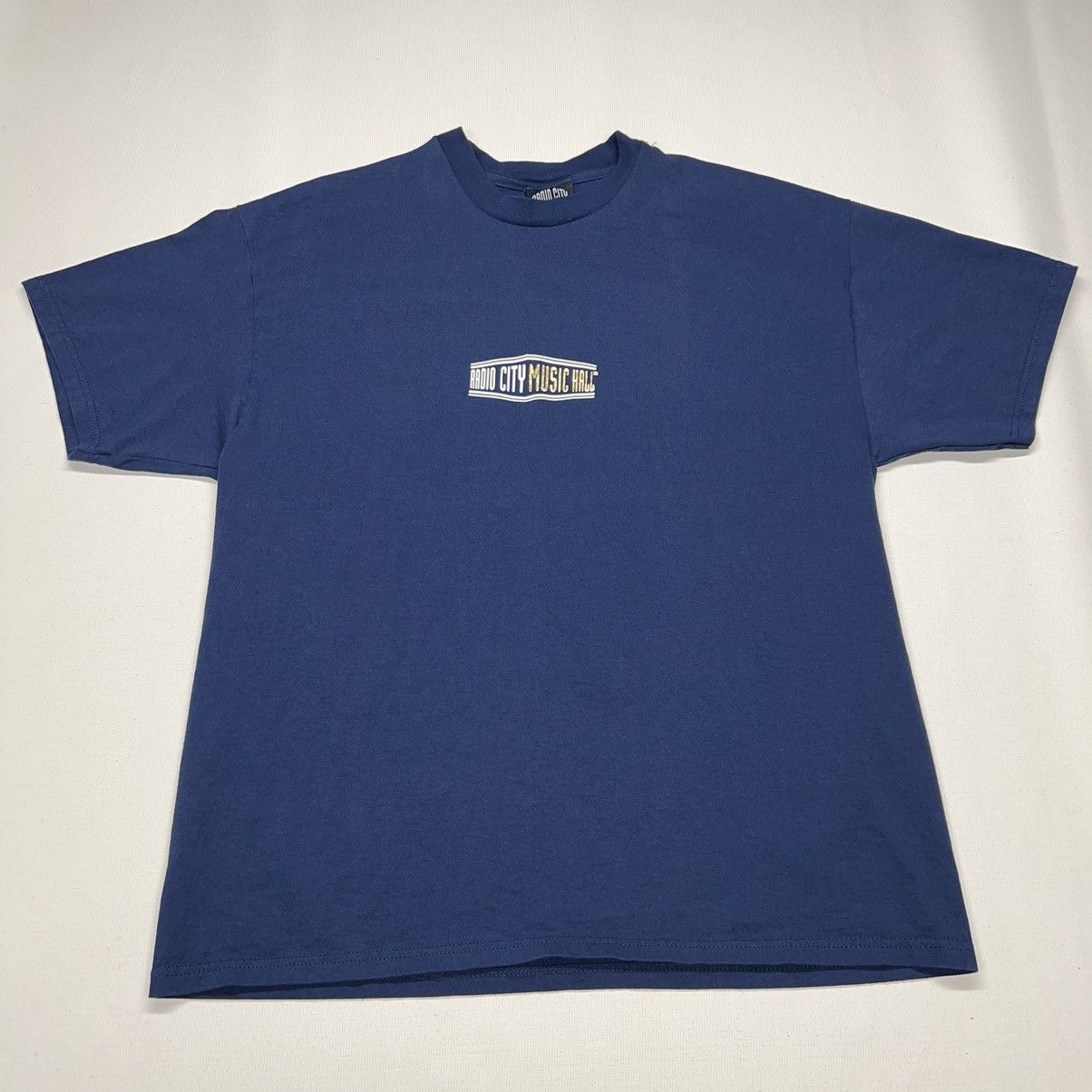 Vintage VTG Radio City Music Hall Tee Shirt Blue New York Logo Y2K Size US XL / EU 56 / 4 - 1 Thumbnail