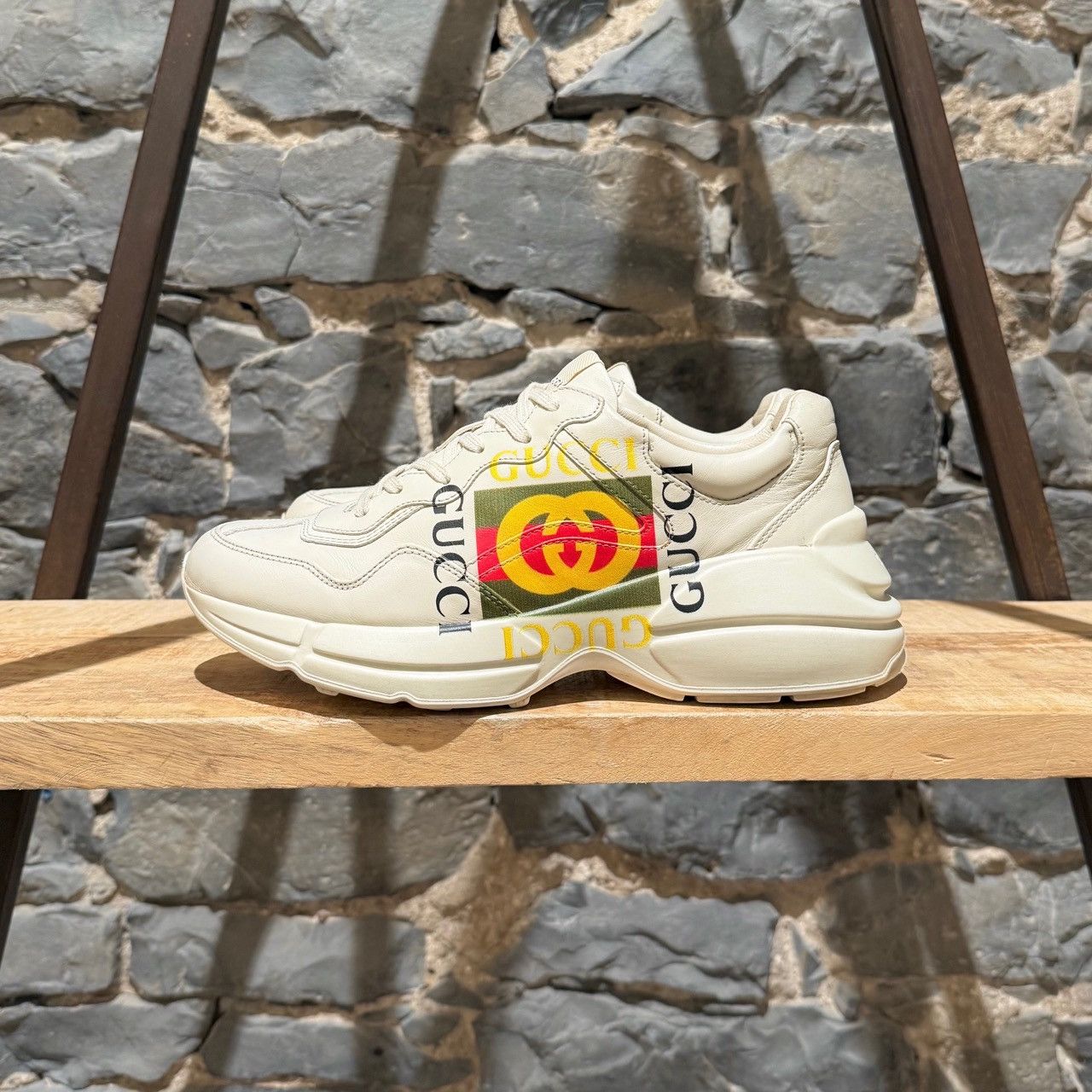 Gucci Gucci Ivory "Vintage" Square Logo Rhyton Chunky Sneakers Size US 8 / EU 41 - 7 Thumbnail