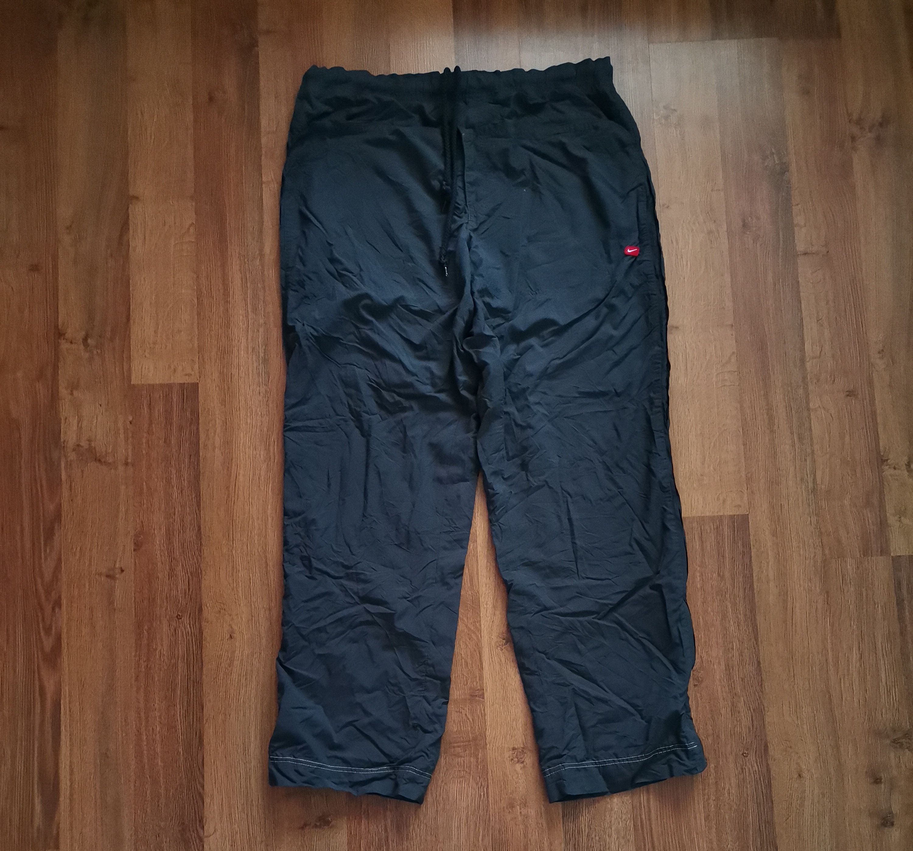 Nike Vintage Nike Track Pants Size US 34 / EU 50 - 1 Thumbnail