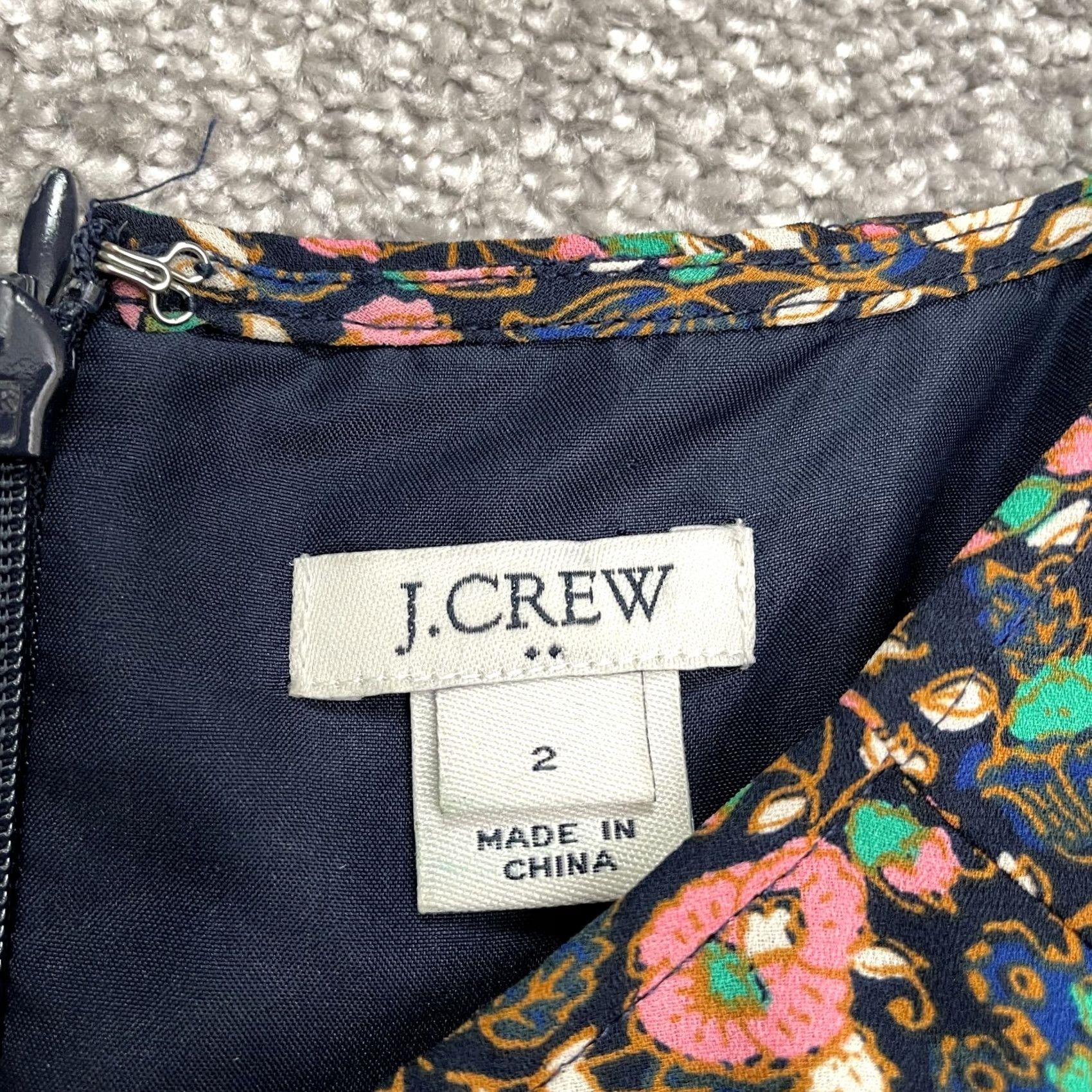 J.Crew J.CREW Flutter Floral Midi Dress Womens 2 Navy Blue Casual A-Line Lined Short Sleeve Size XS / US 0-2 / IT 36-38 - 5 Thumbnail